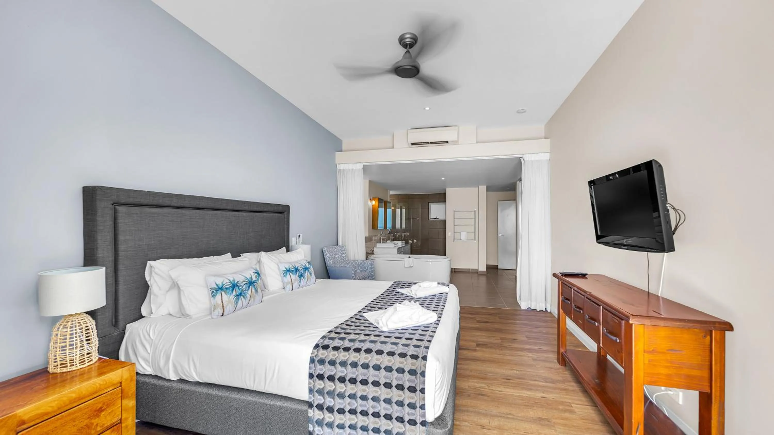 Bed in Whitsunday Reflections