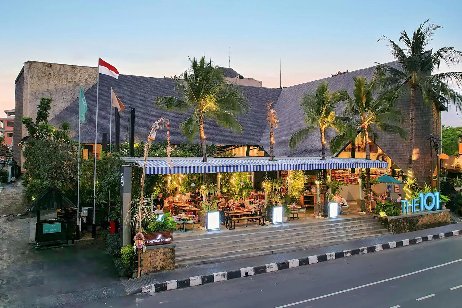 Facade/entrance in THE 1O1 Bali Oasis Sanur