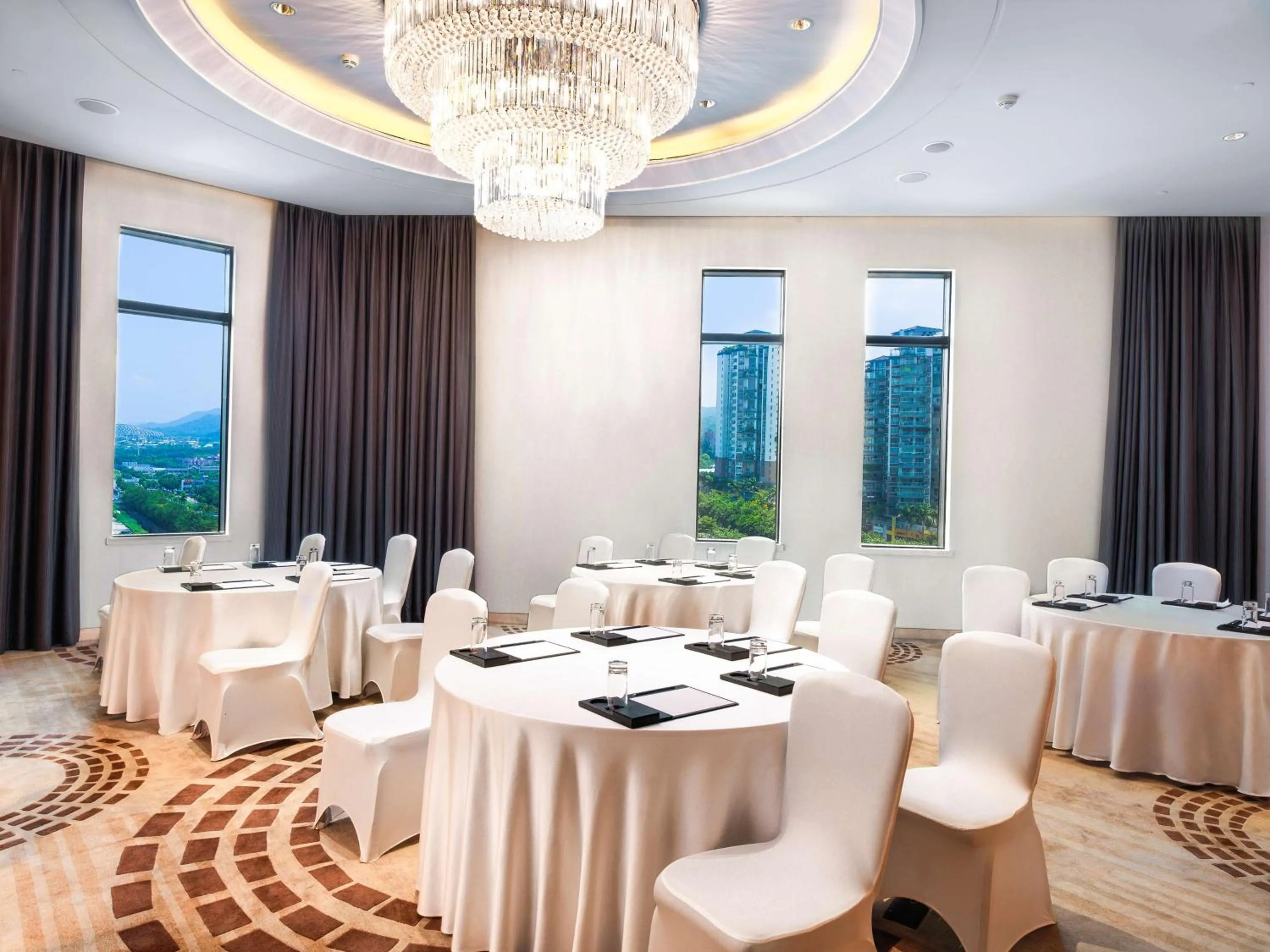 Meeting/conference room in Hilton Guangzhou Baiyun - Canton Fair Free Shuttle Bus