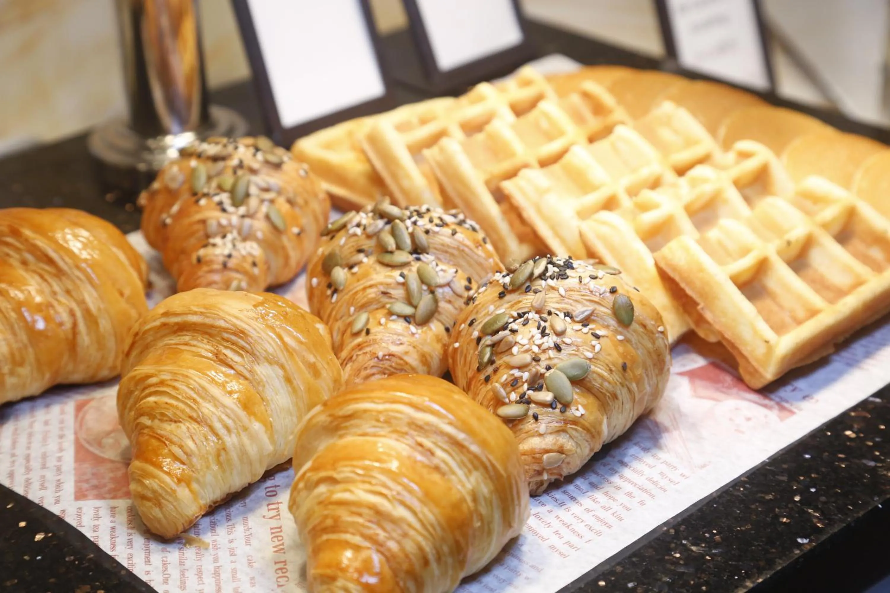 Breakfast in Hilton Guangzhou Baiyun - Canton Fair Free Shuttle Bus
