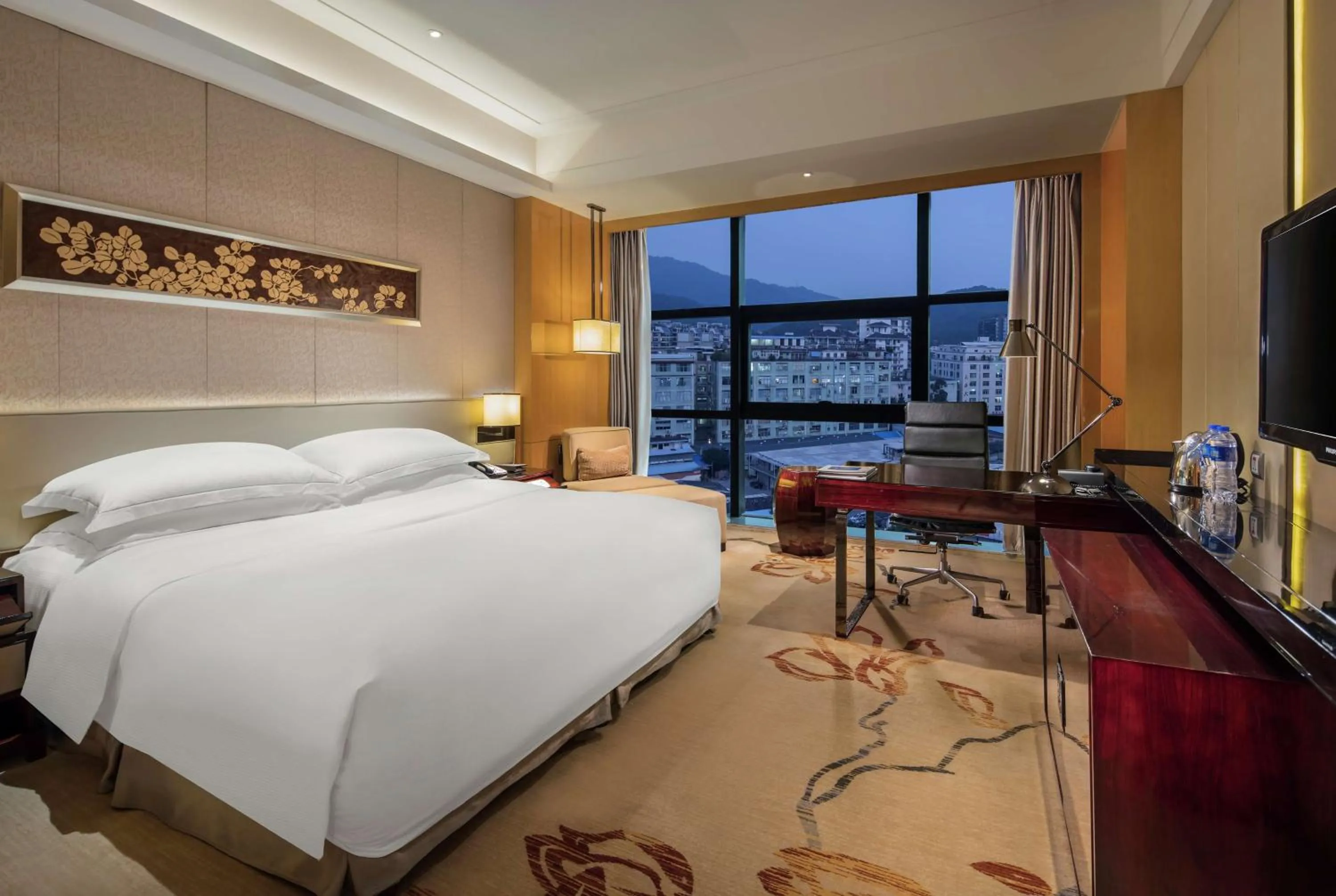 Bedroom, Bed in Hilton Guangzhou Baiyun - Canton Fair Free Shuttle Bus