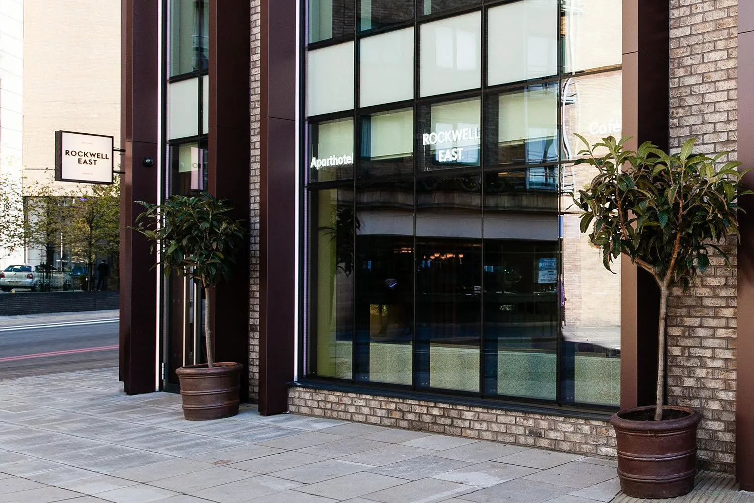 Facade/entrance in Rockwell East-Tower Bridge