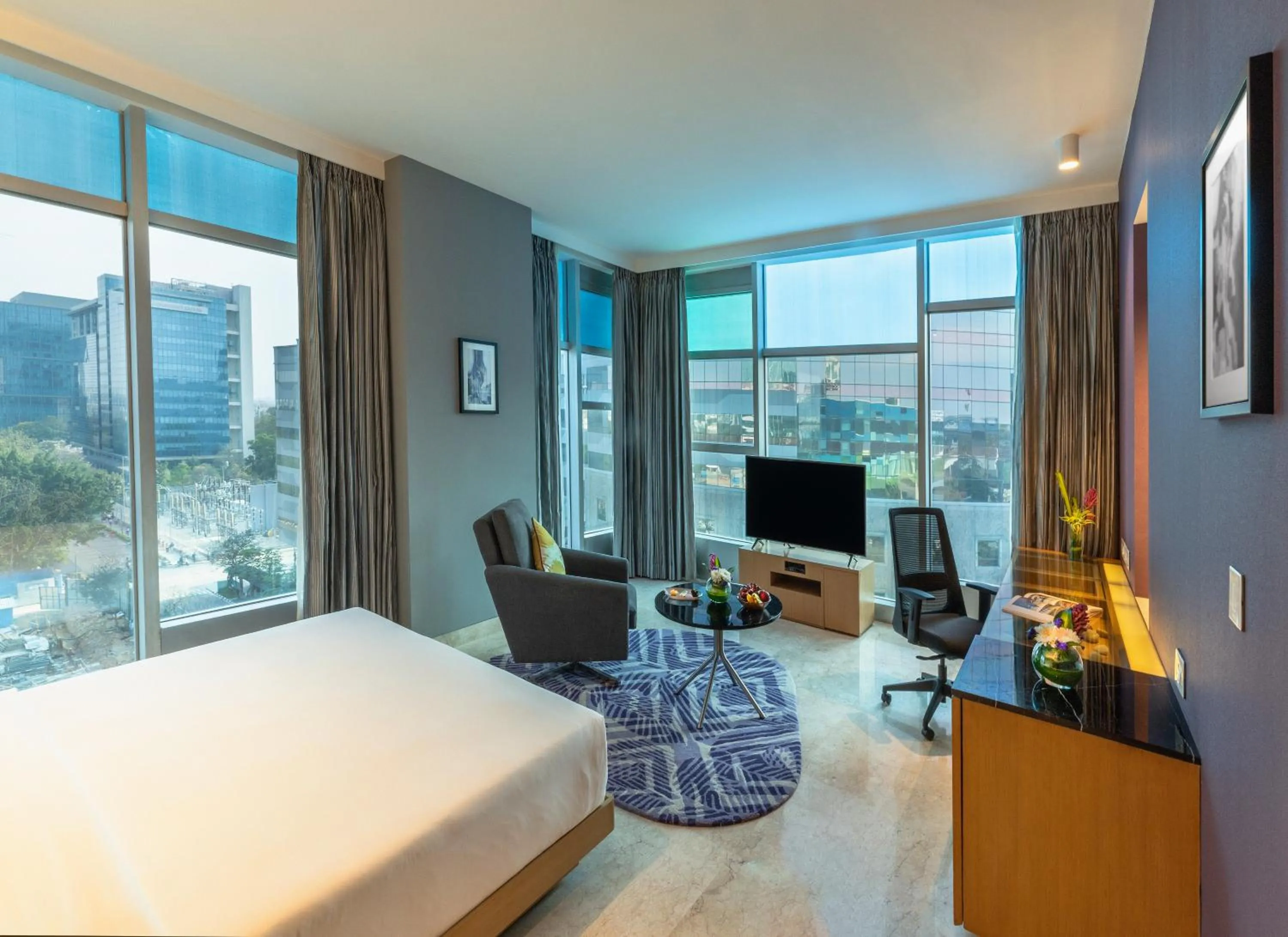 Photo of the whole room, Bed in Vivanta Bengaluru, Whitefield