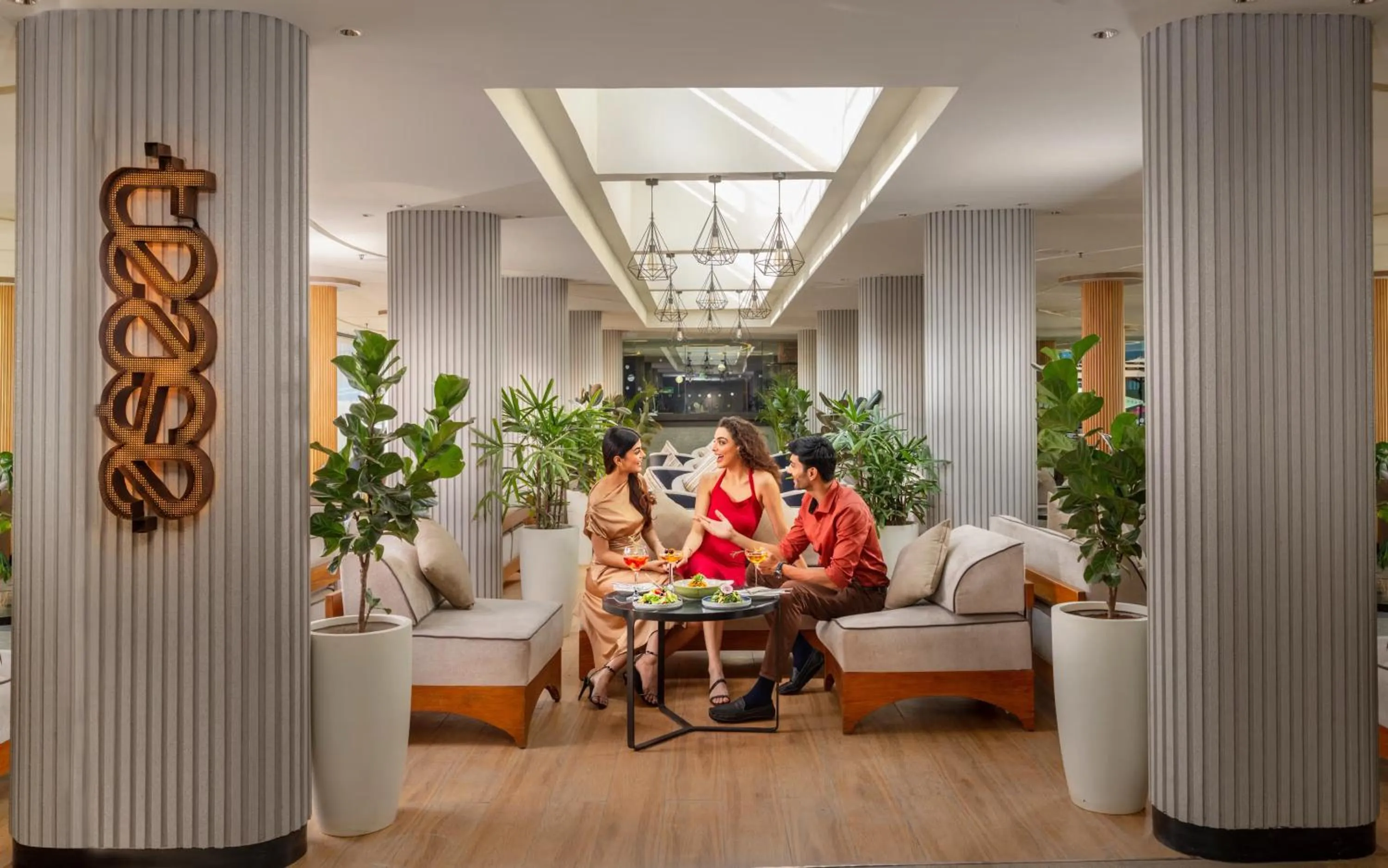 Restaurant/places to eat in Vivanta Bengaluru, Whitefield