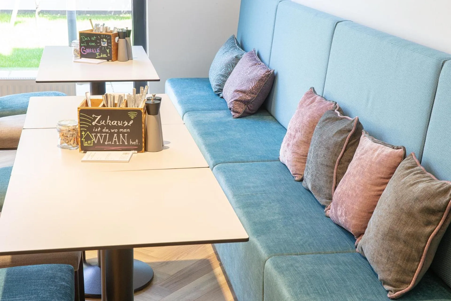 Meals in Holiday Inn - the niu, Franz Vienna by IHG