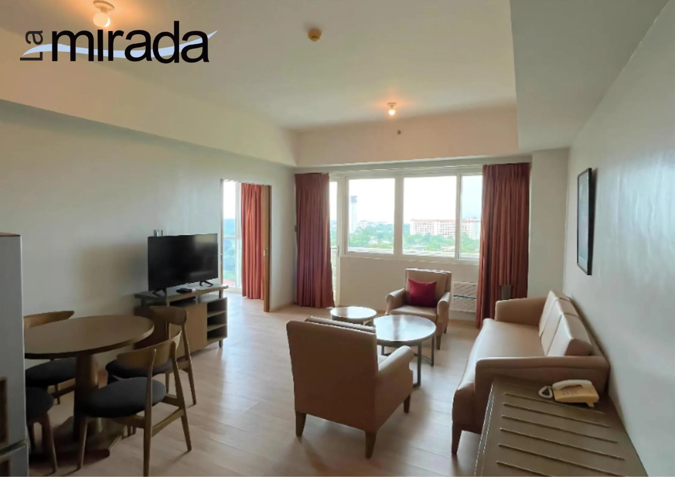 Living room in La Mirada Hotel