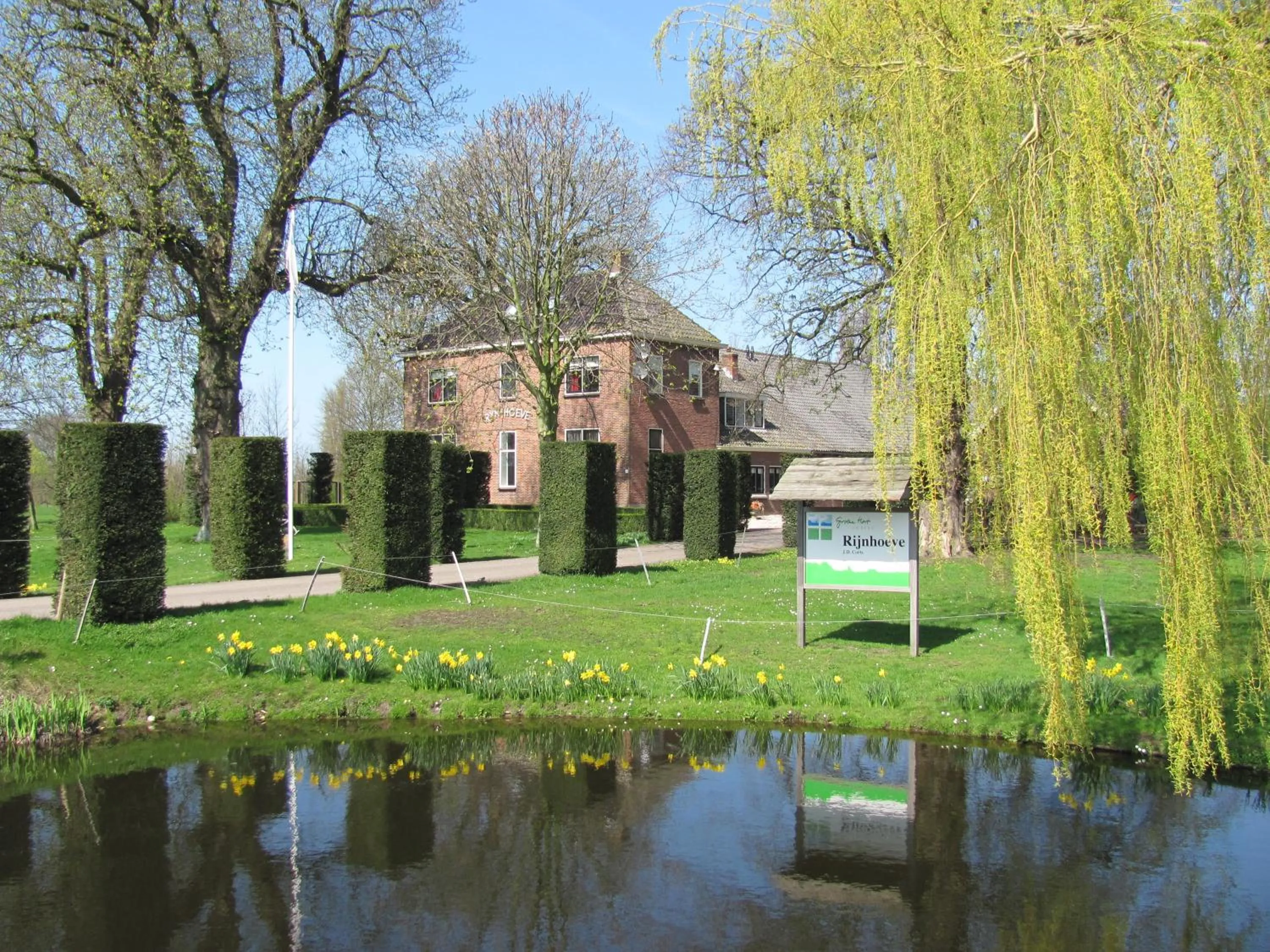 Property building in Appartementen Rijnhoeve