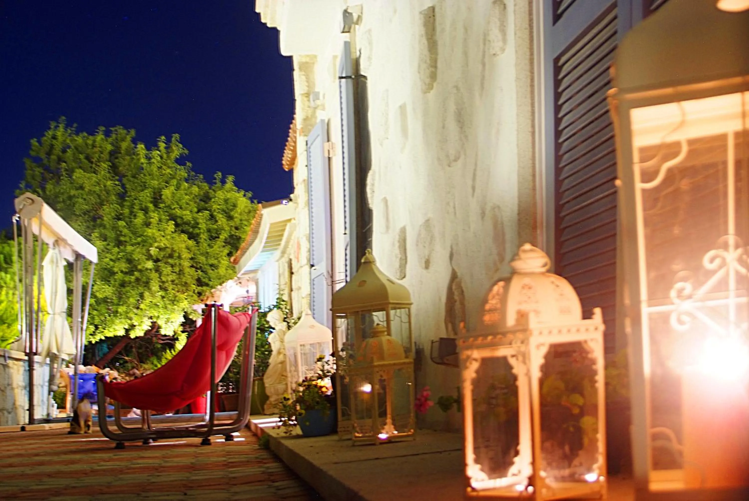 Facade/entrance in Chigdem Hotel-Special Category