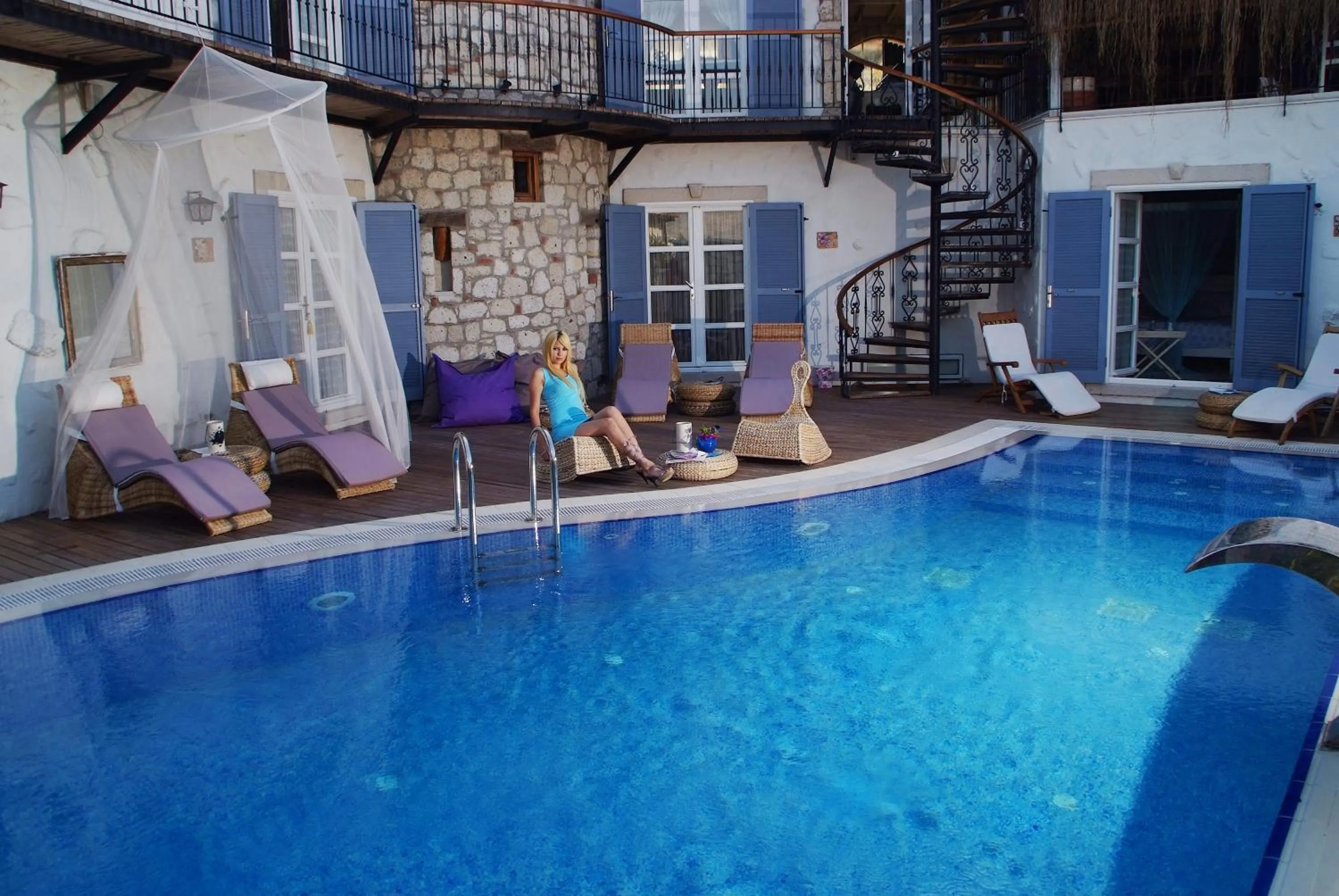 Swimming pool in Chigdem Hotel-Special Category