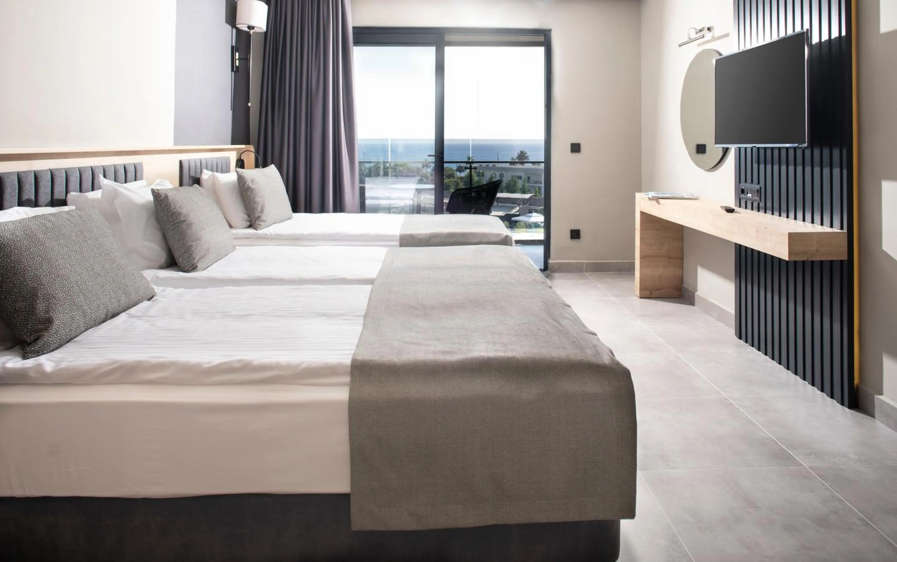 Bed in Green Garden Resort & Spa Hotel