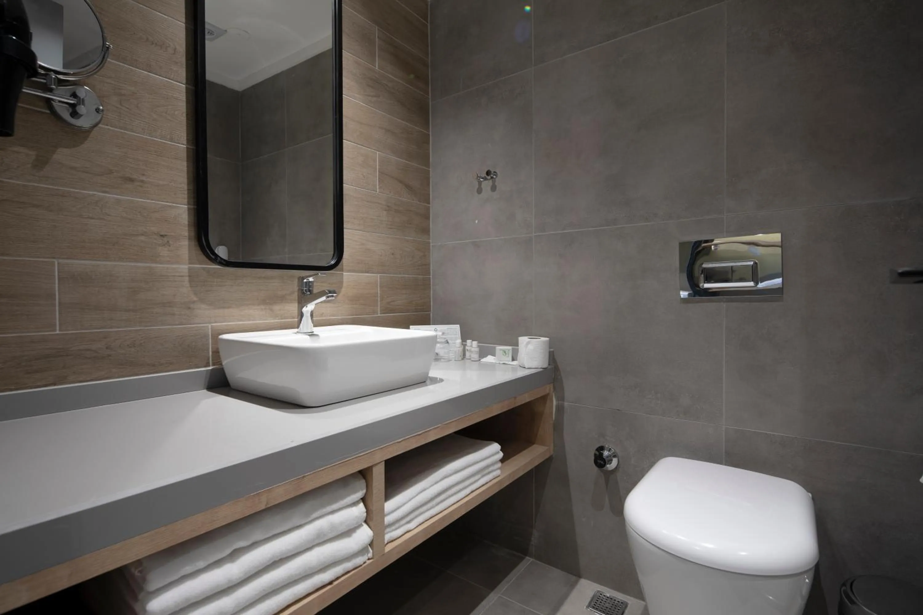 Toilet in Green Garden Resort & Spa Hotel