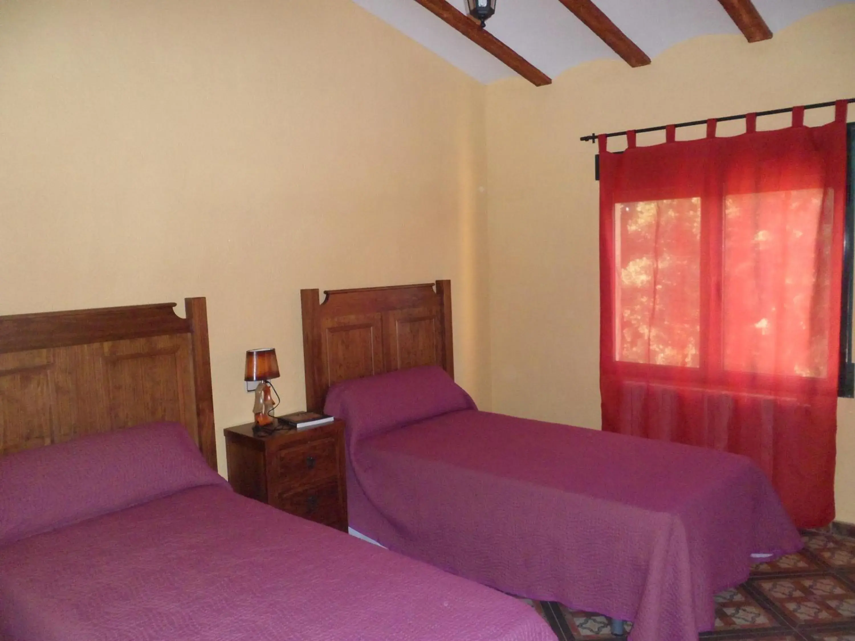 Three-Bedroom Townhouse in Casa la Peña Three-Bedroom Townhouse in Casa la Peña