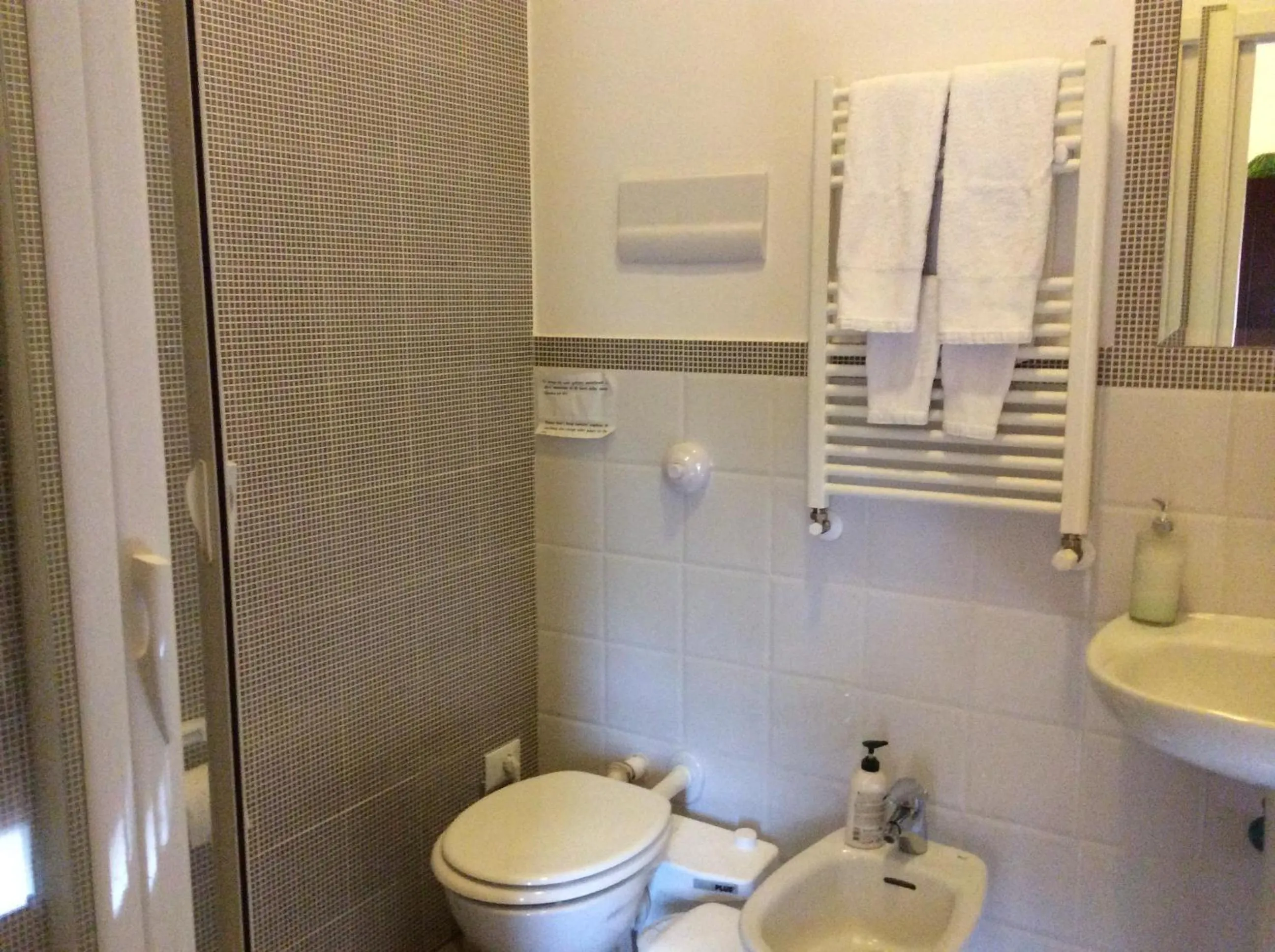 Bathroom in Vado Al Massimo