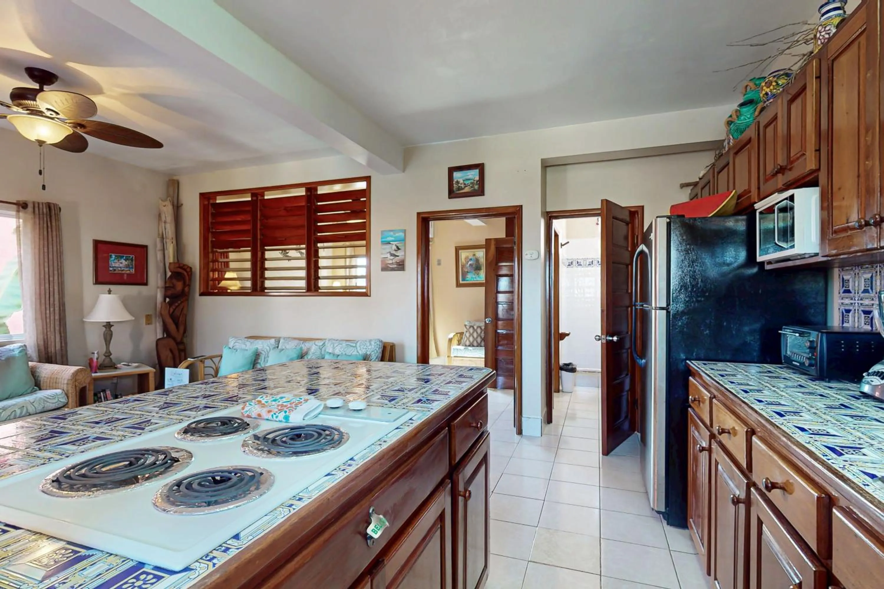 Zinnia @ Caribe Island