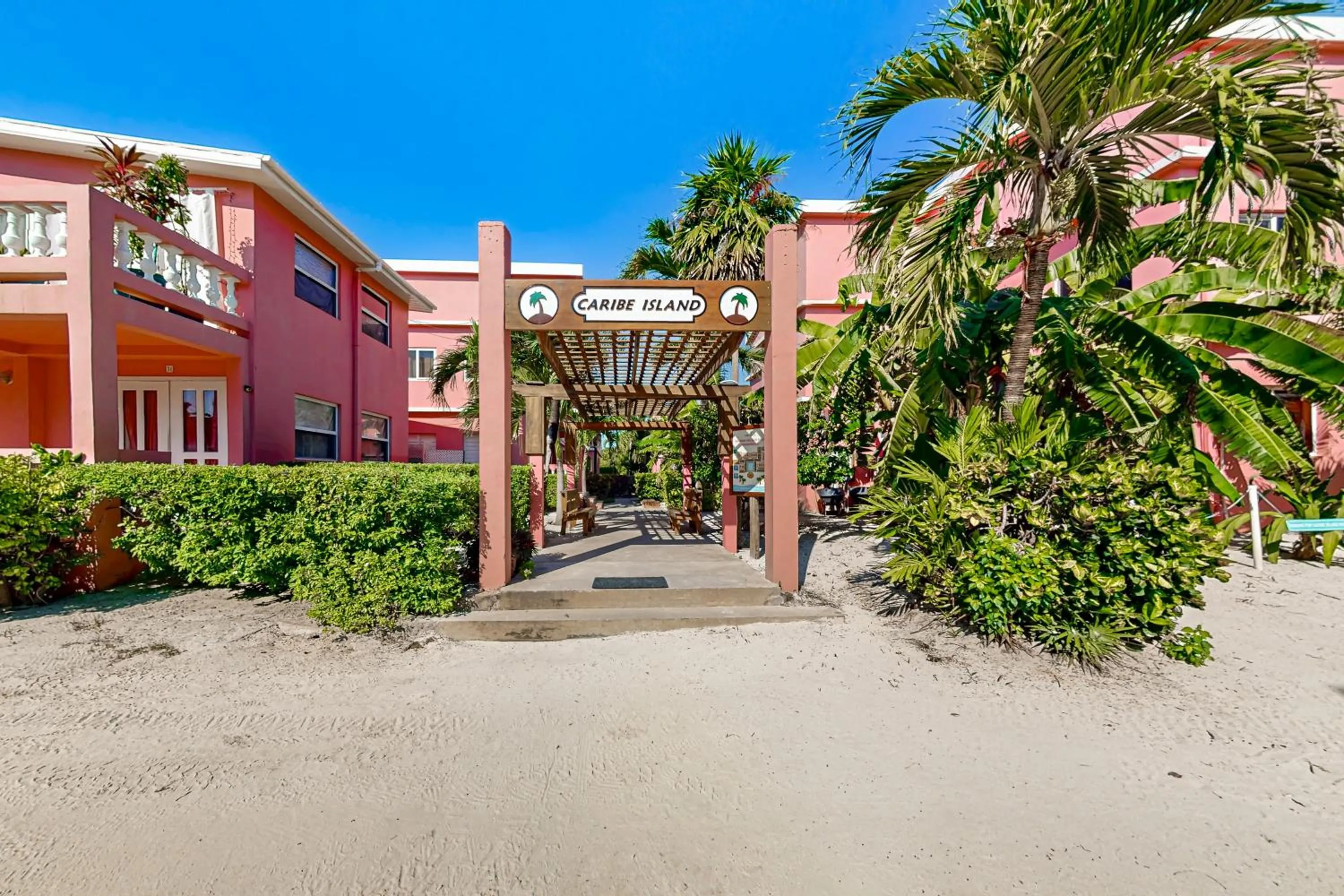 Zinnia @ Caribe Island