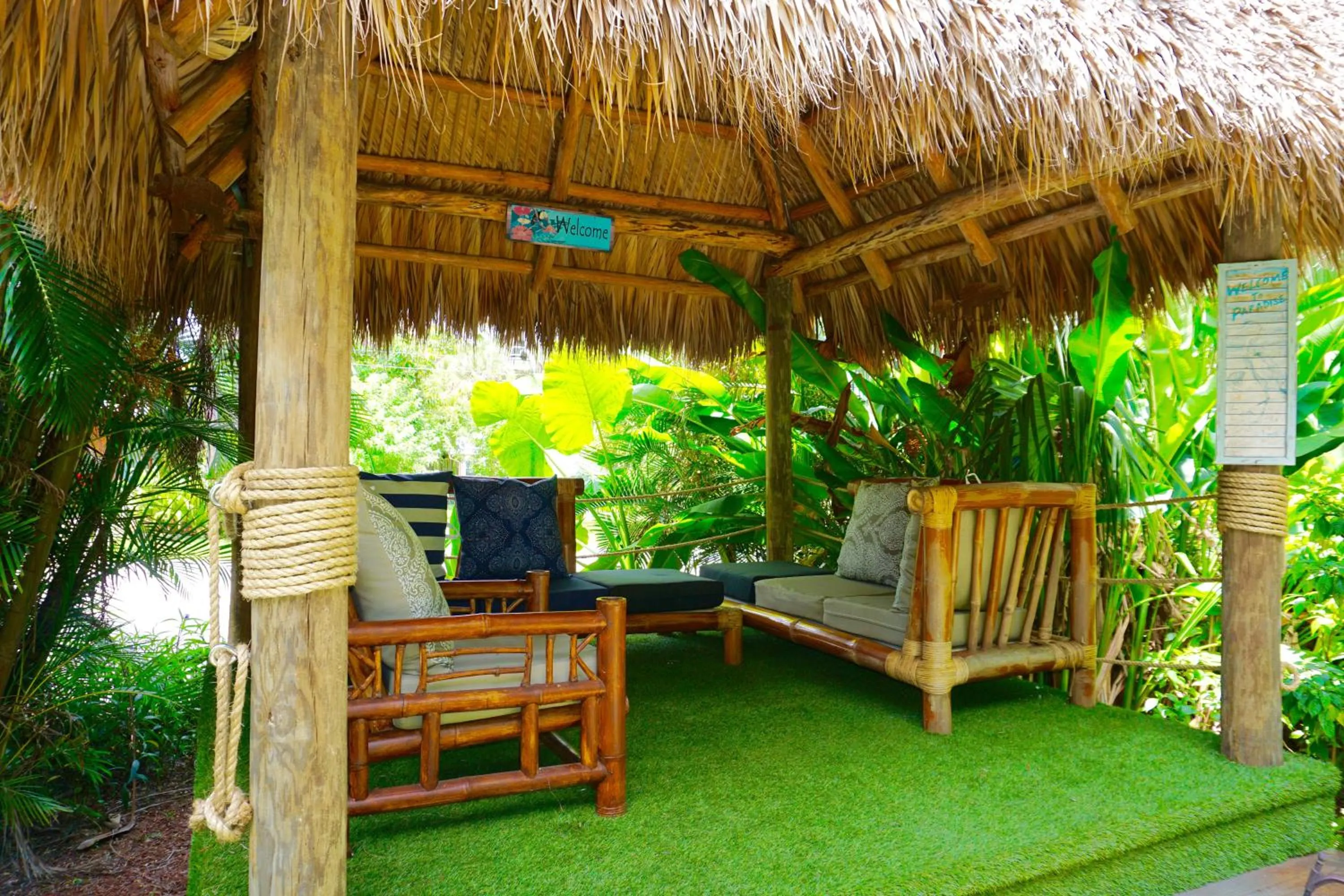 Balcony/Terrace in Riverside by the Beach Apartments