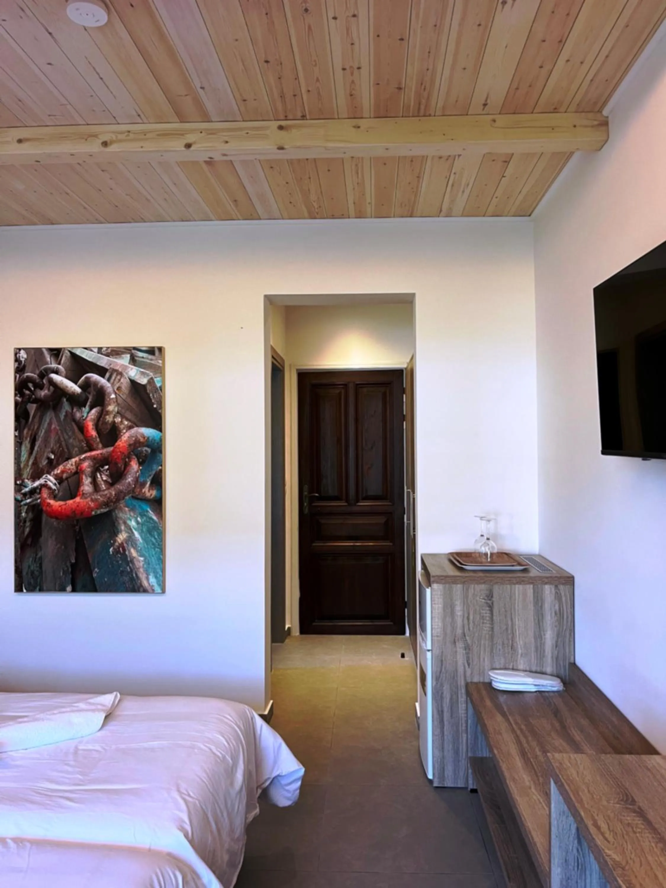 Bedroom, Bed in Paradise Hotel