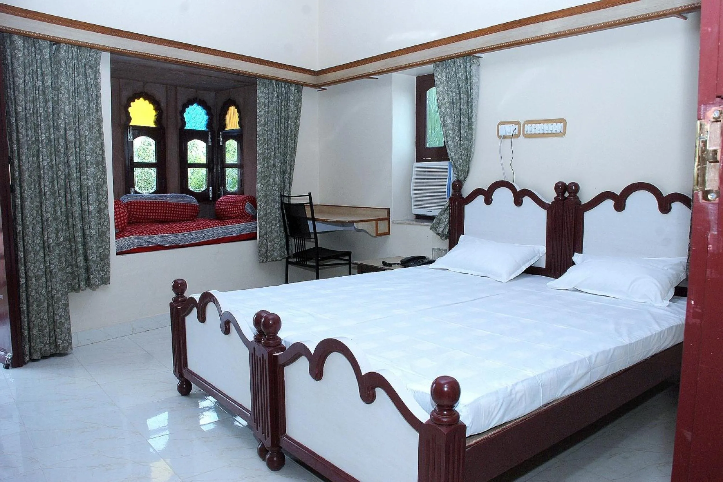 Bed in Jee Ri Haveli