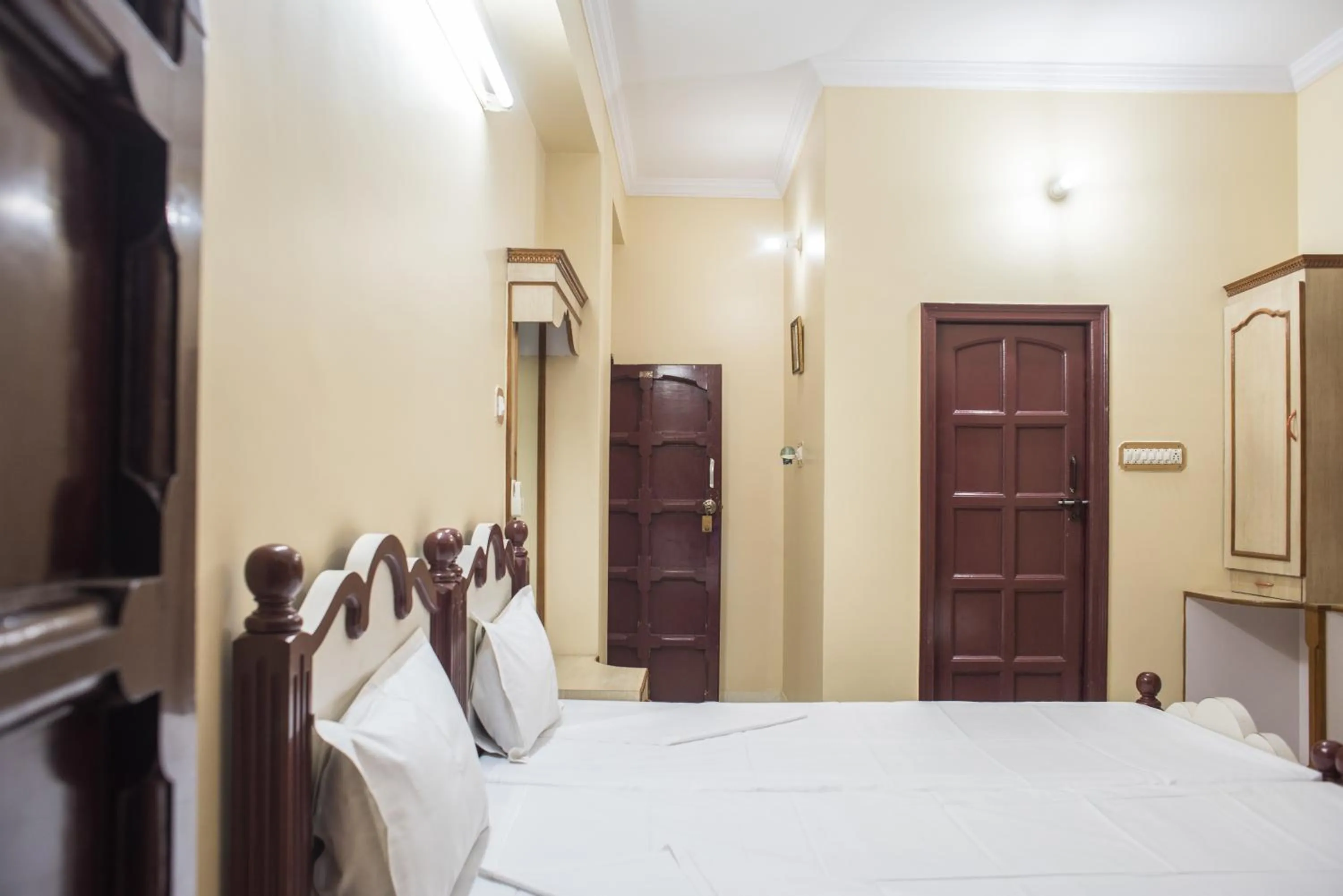 Living room, Bed in Jee Ri Haveli