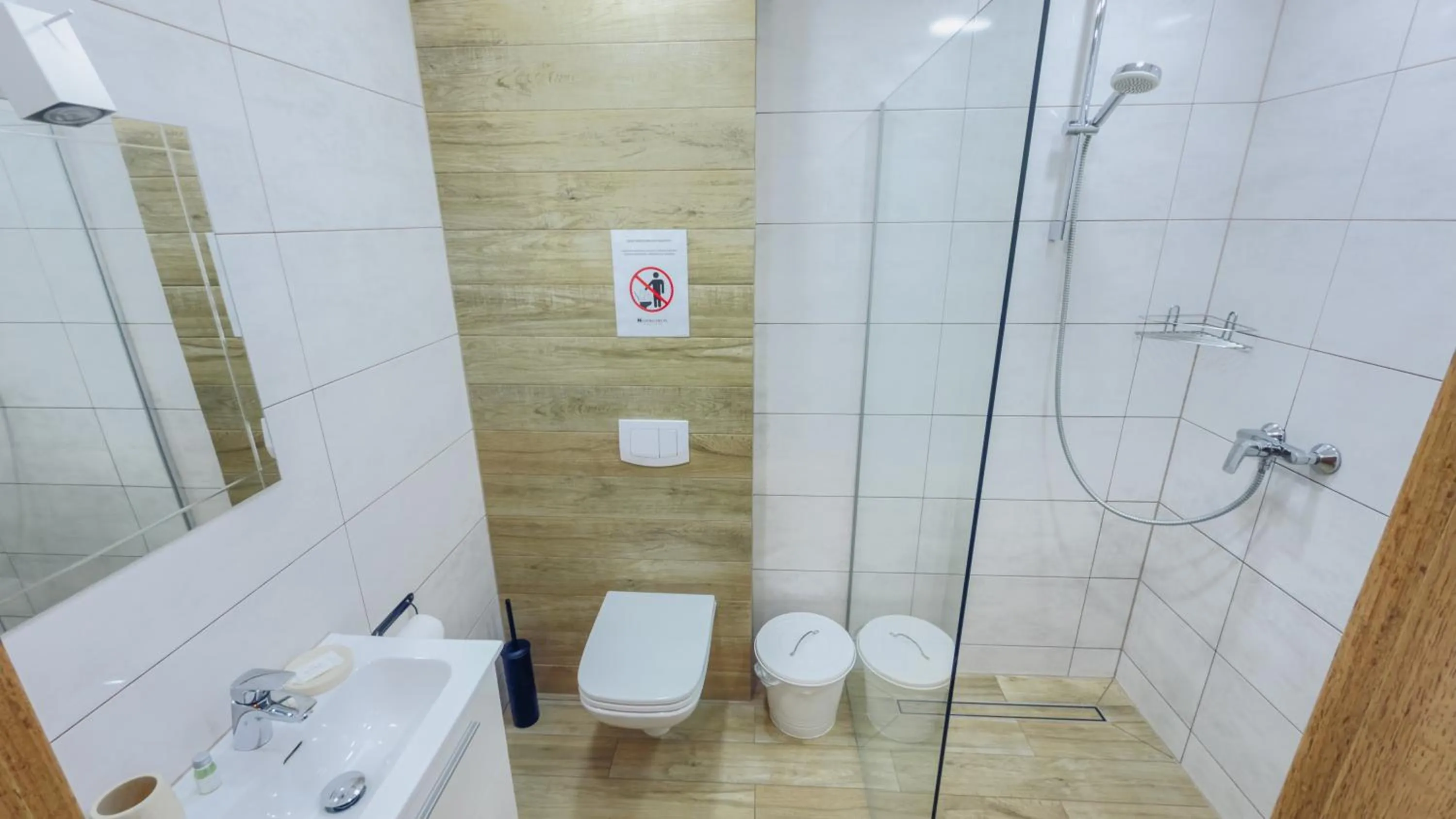 Shower in Willa Malinka Wisła