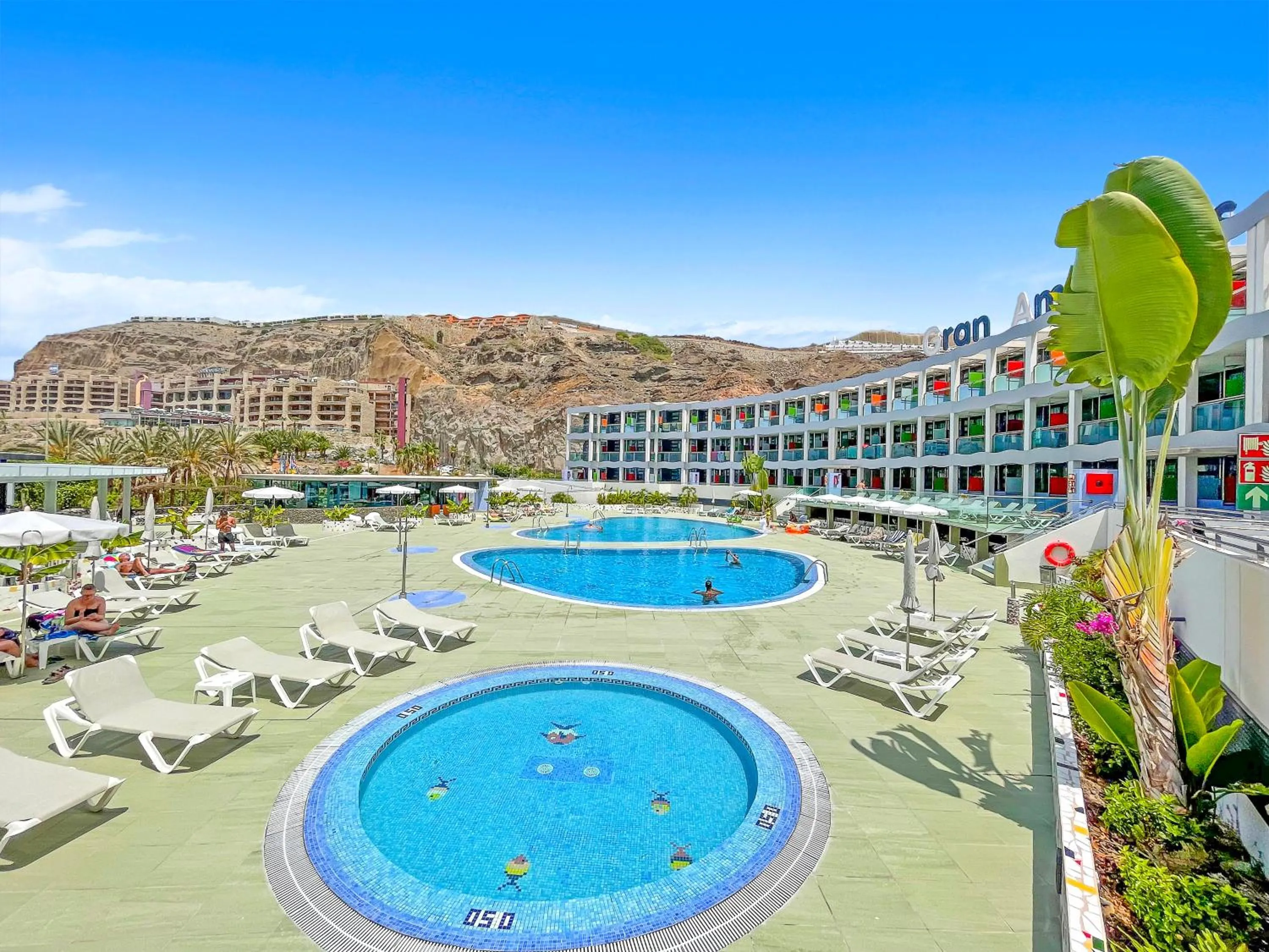 Swimming pool in Gran Amadores