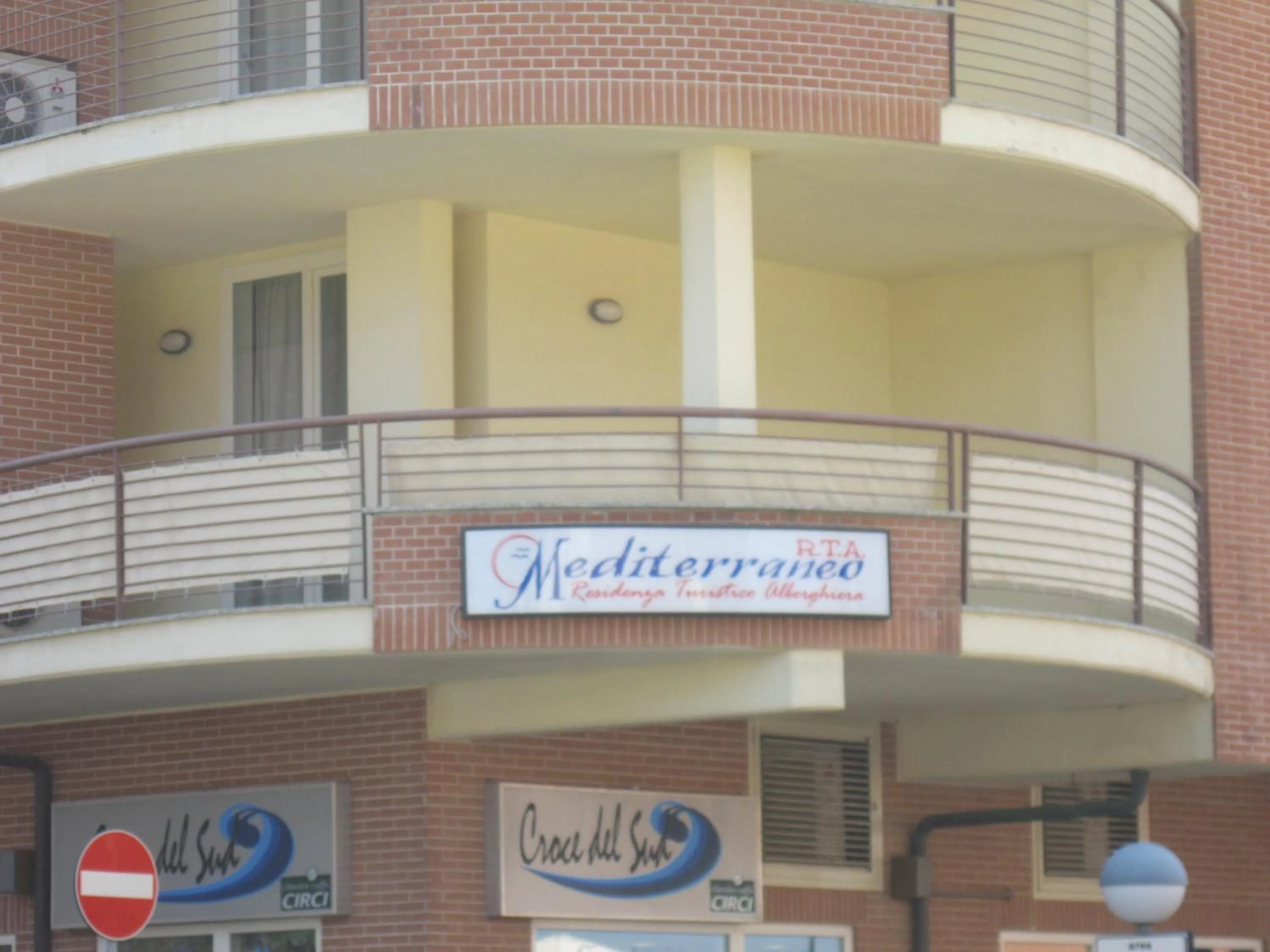 Property building in Residence Mediterraneo