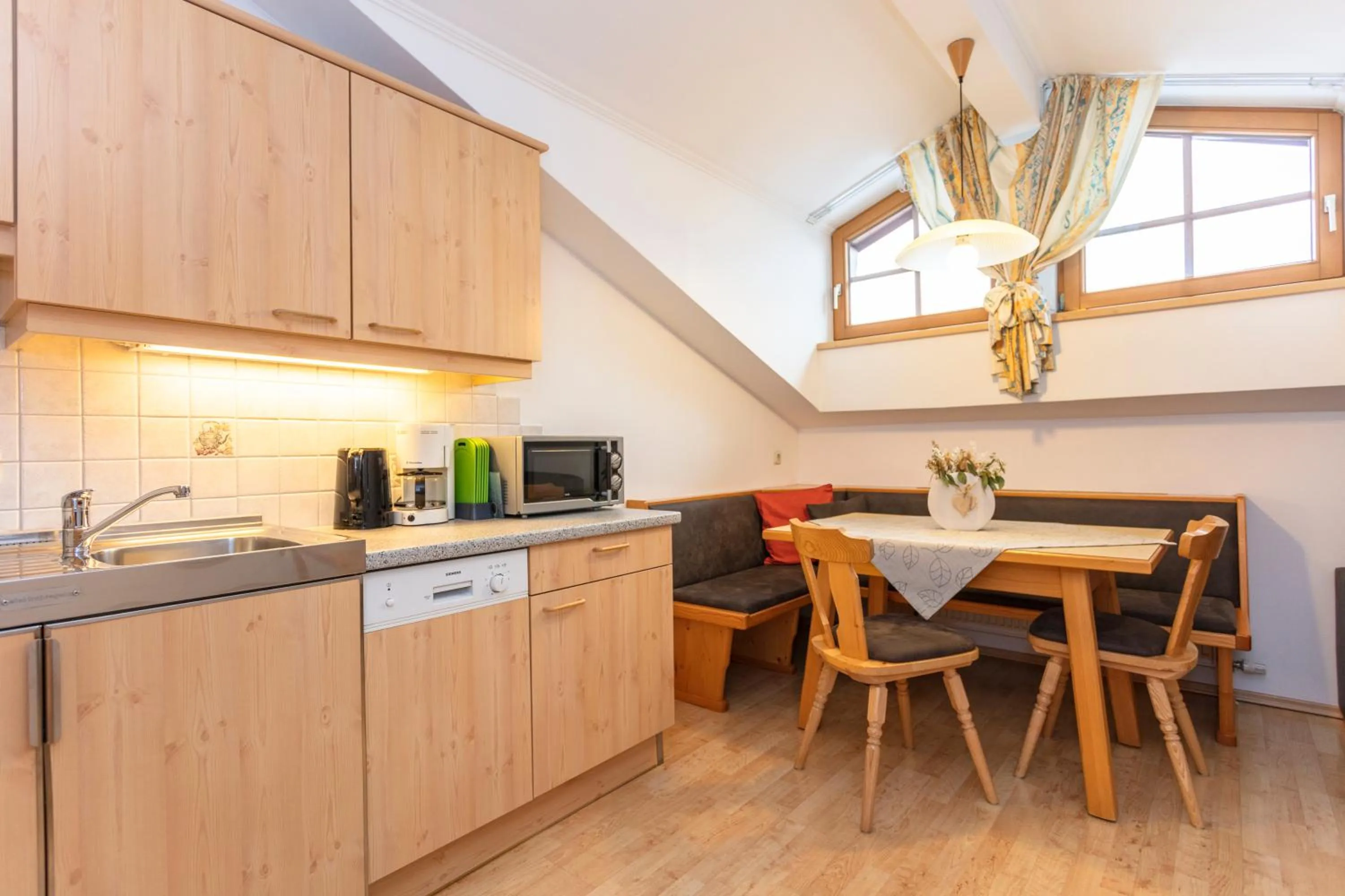 Kitchen or kitchenette in Tischlerwirt