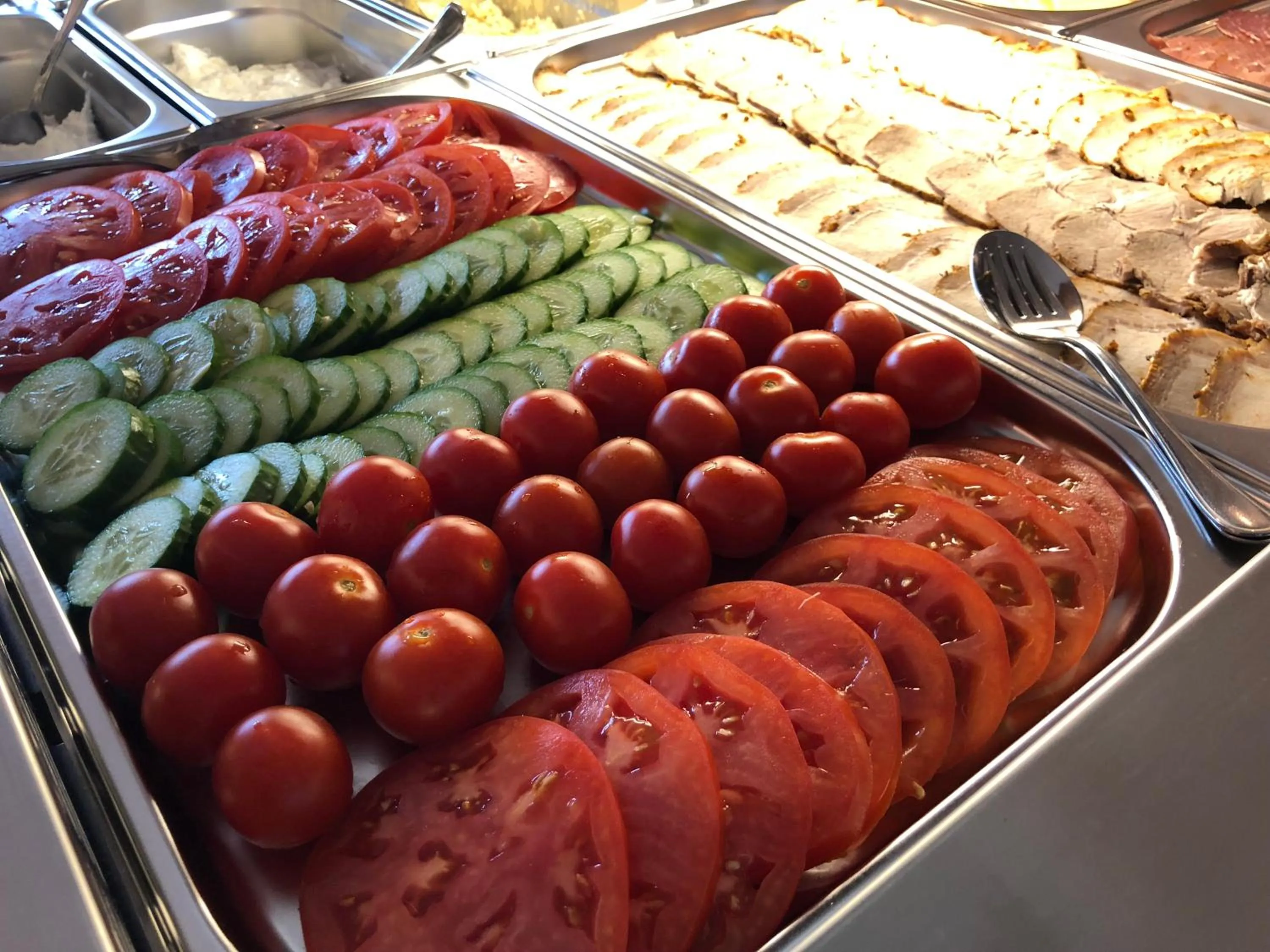 Buffet breakfast in Hotel Orange Przeźmierowo