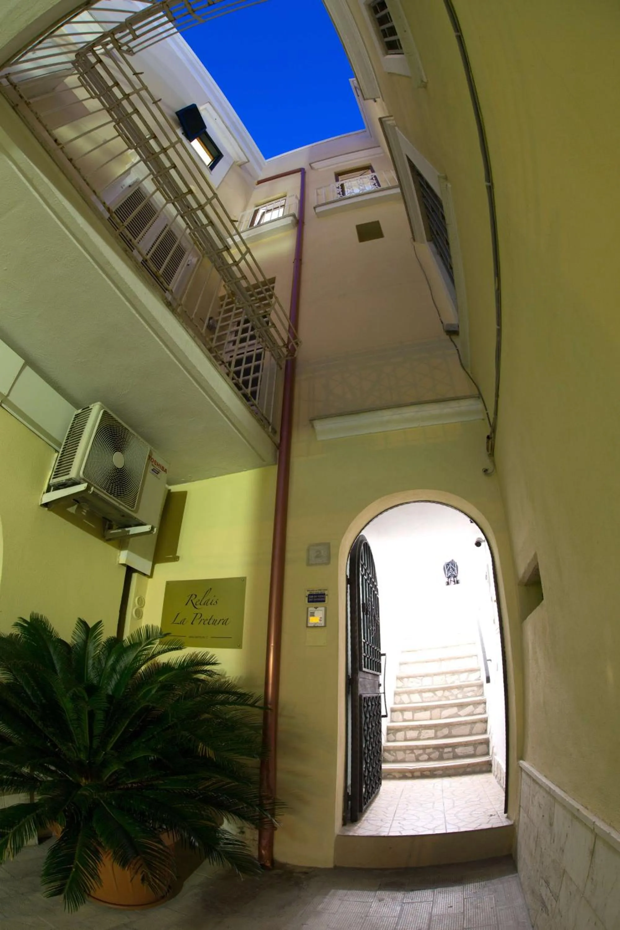 Facade/entrance in Relais La Pretura