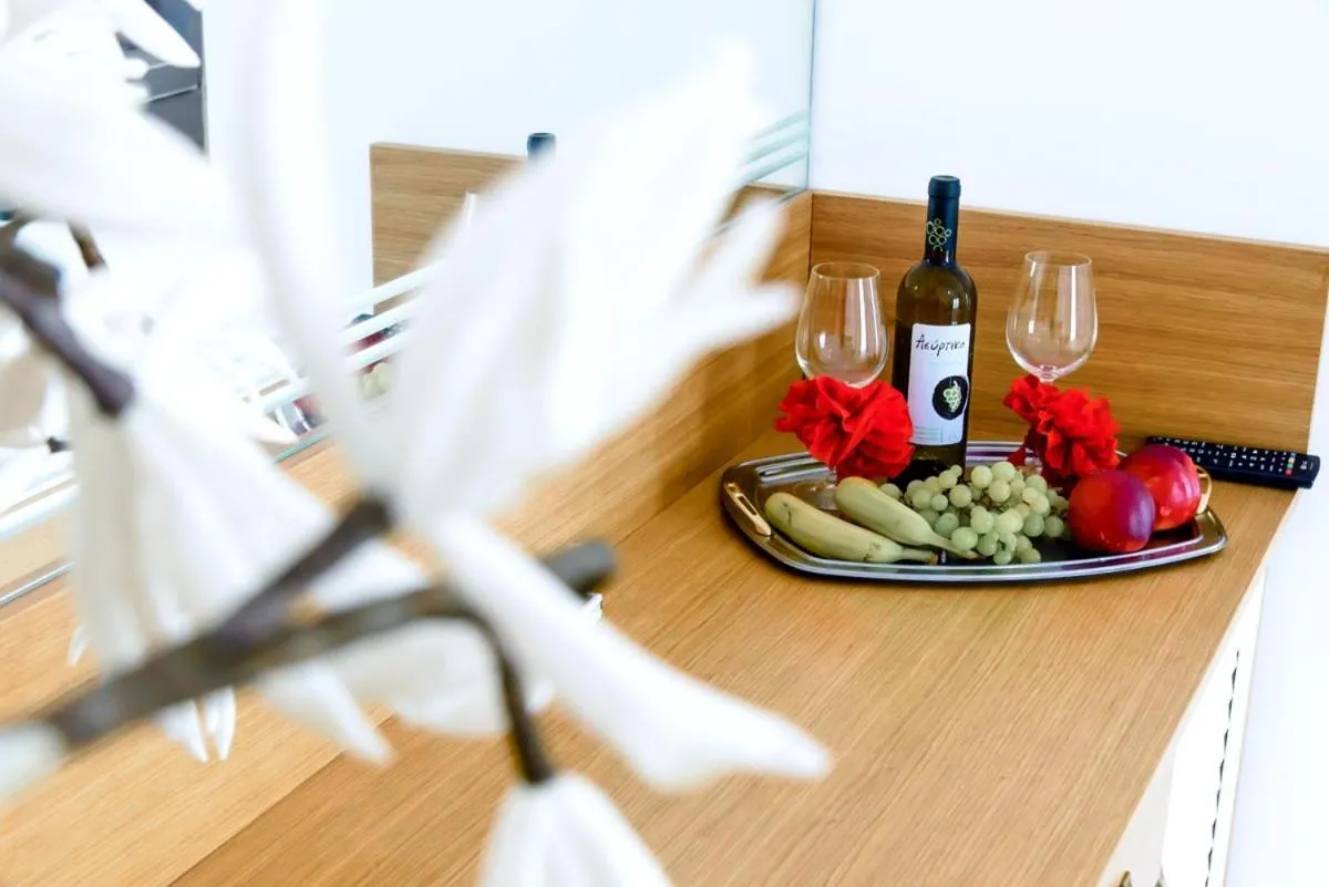 Food and drinks in Stavros Beach Hotel