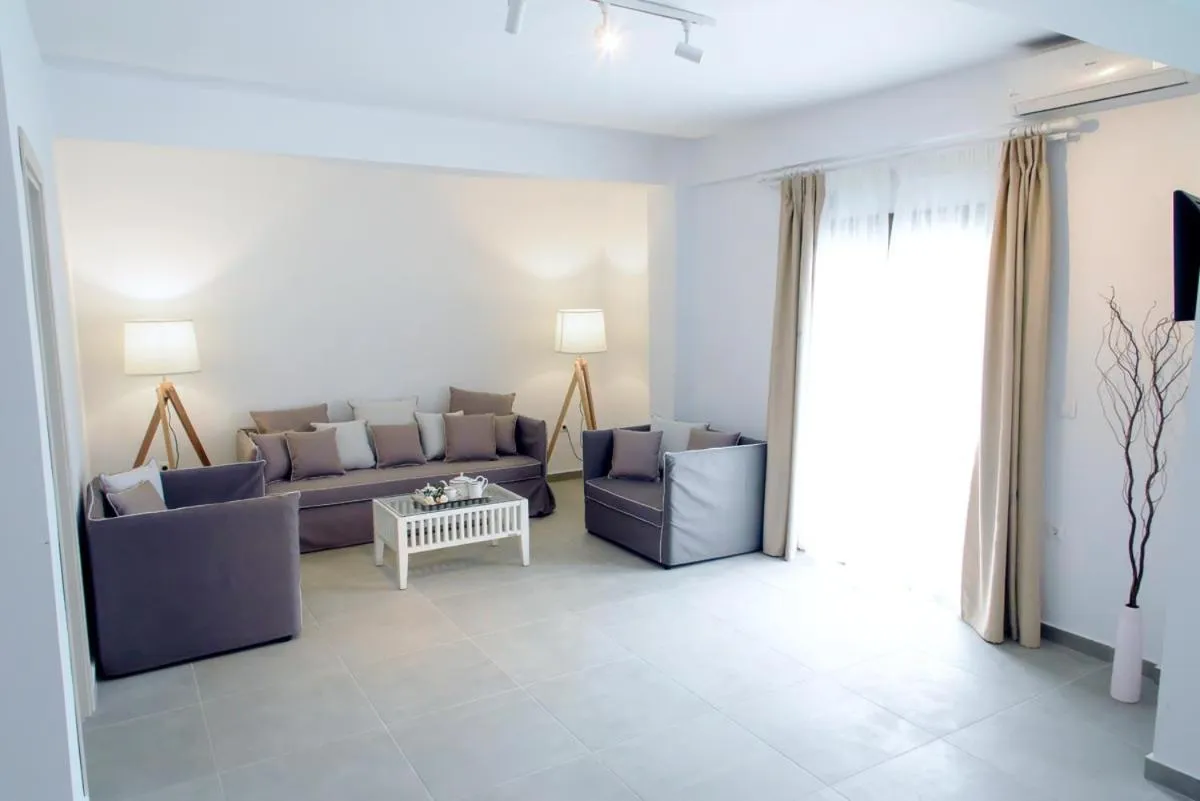 TV and multimedia in Stavros Beach Hotel