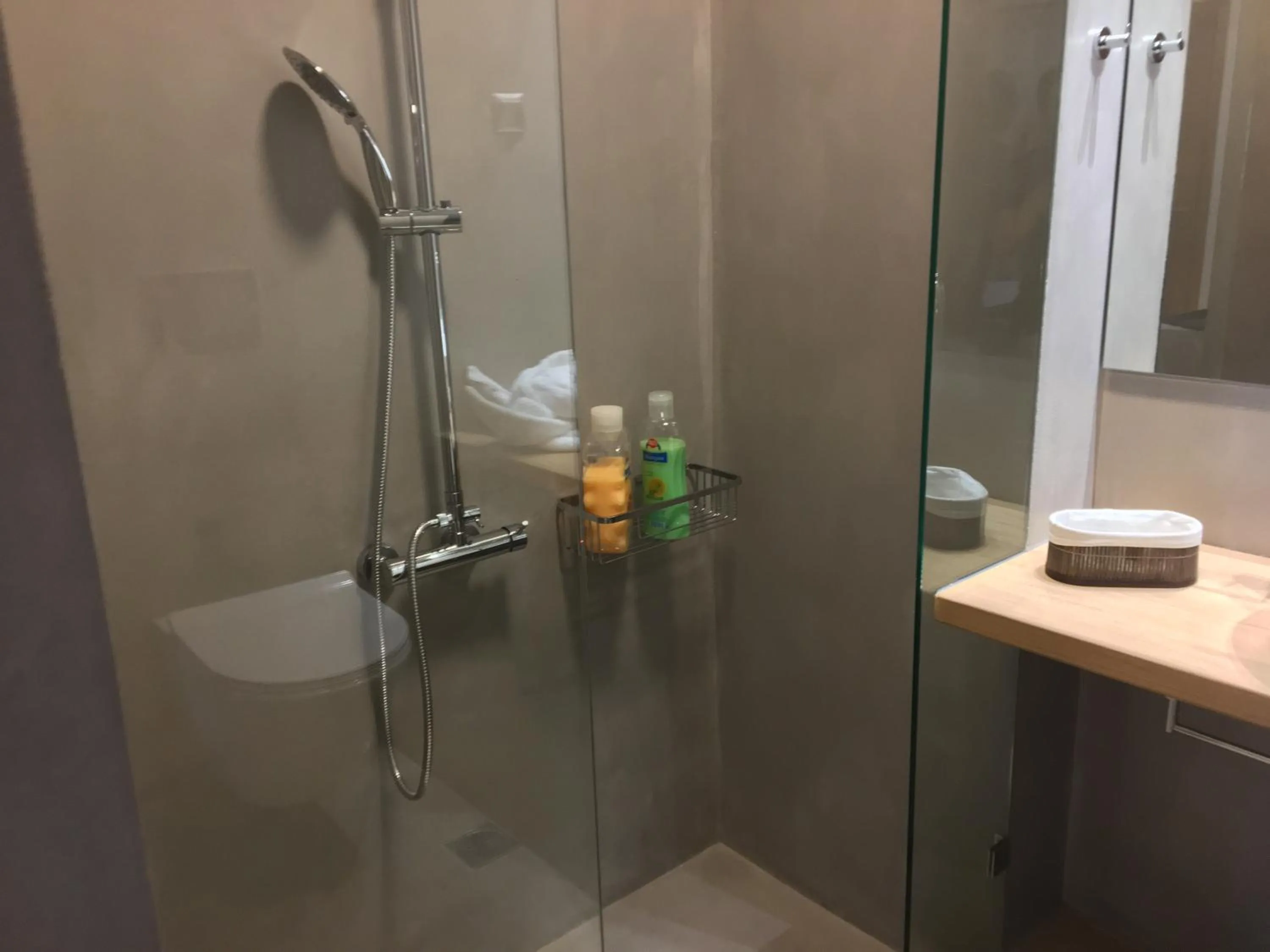 Bathroom in Barbara Studios