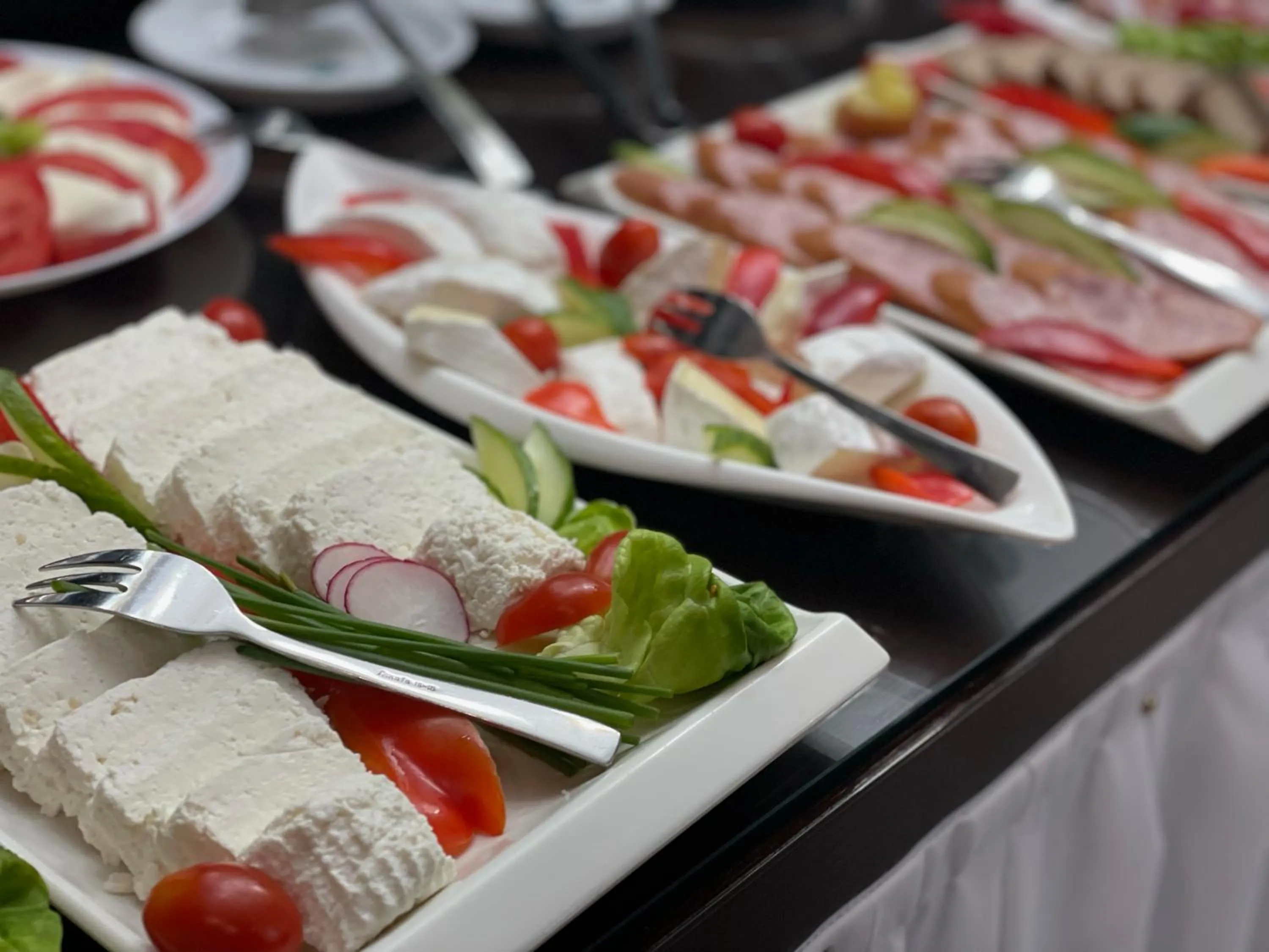 Buffet breakfast in Hotel Willa Adriana