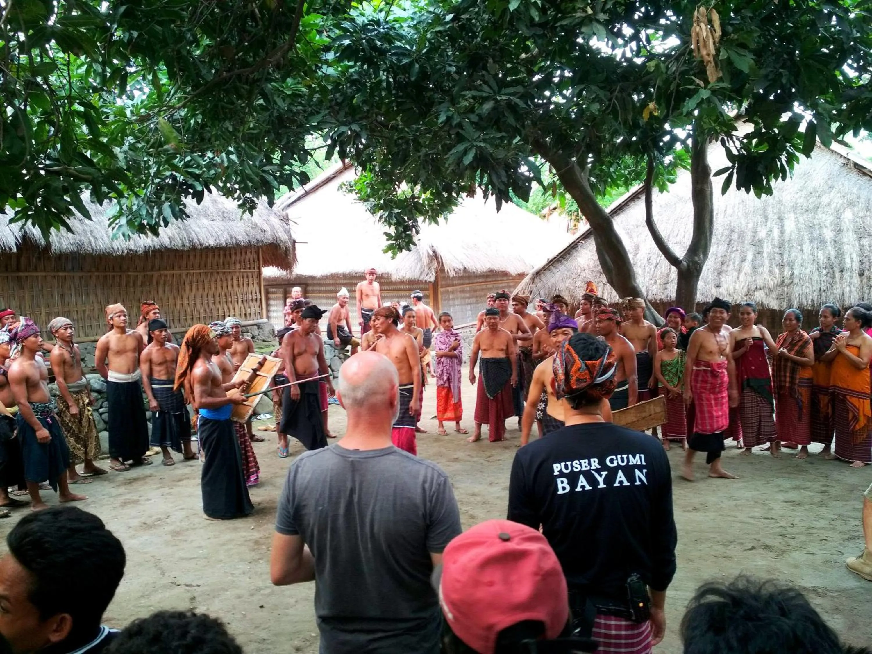 group of guests in Budaya Kaki Rinjani
