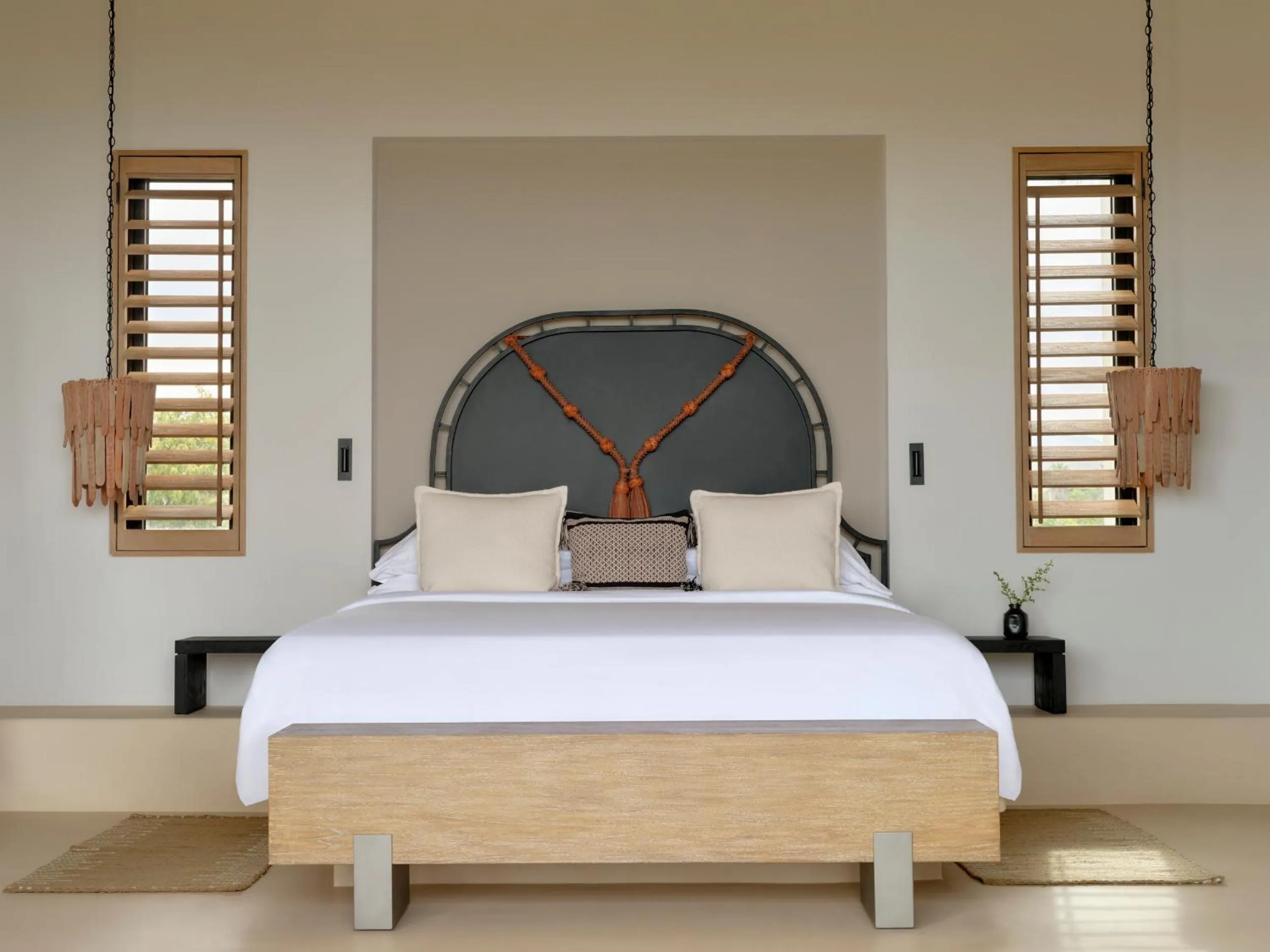 Bedroom, Bed in Kimpton Mas Olas Resort and Spa