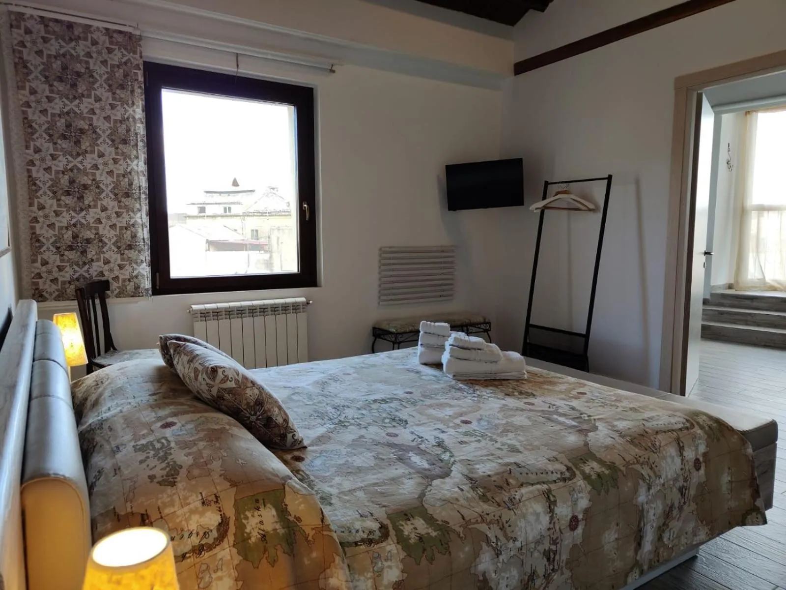TV and multimedia, Bed in Centro Sicilia Rooms & Suites