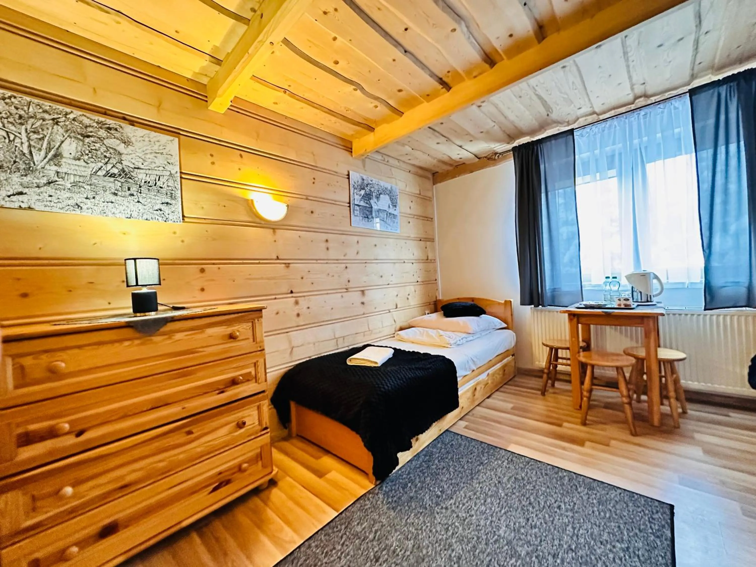 Photo of the whole room, Bed in Willa u podnóża Tatr Cztery Pory Roku