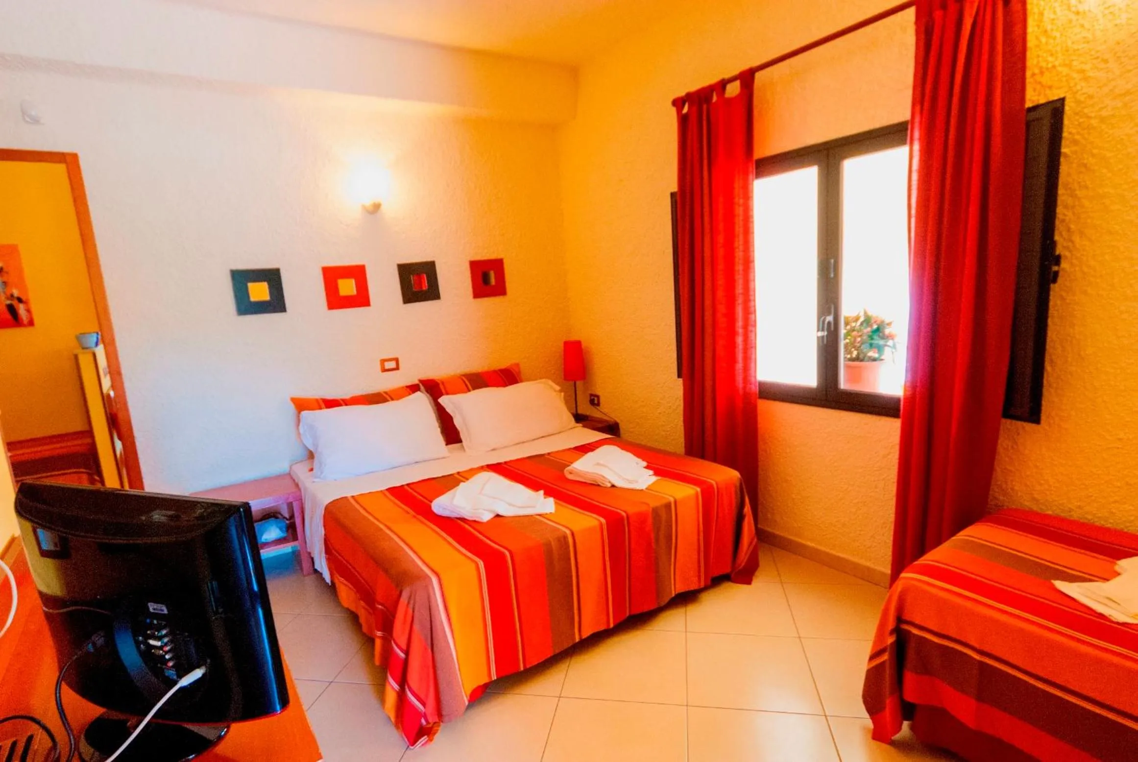 Bedroom, Bed in Villa Sunset B&B/Apartments