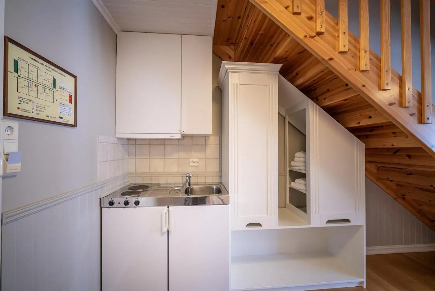 Kitchen or kitchenette in Finnøy Bryggehotell - by Classic Norway Hotels