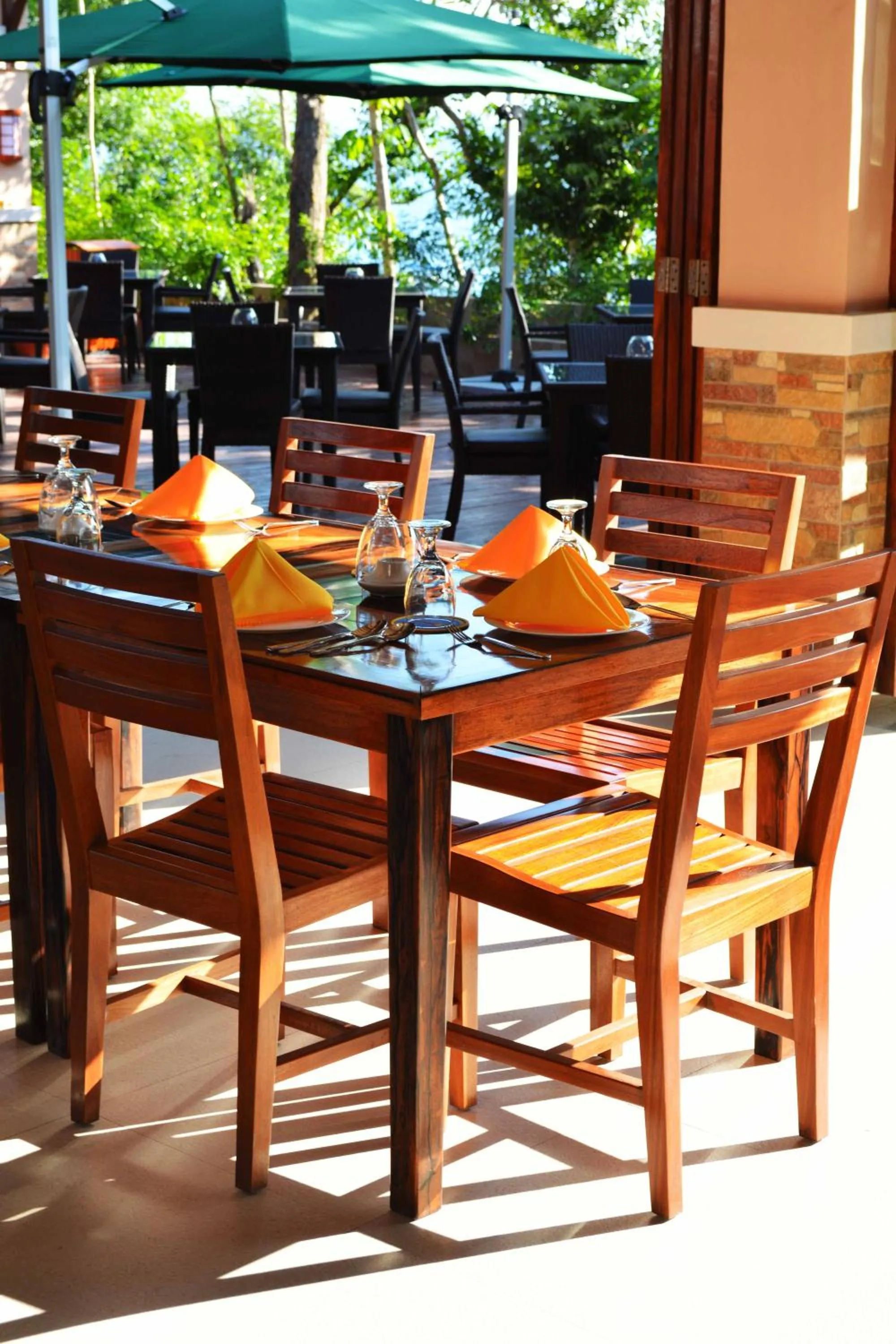 Restaurant/places to eat in Sunlight Ecotourism Island Resort