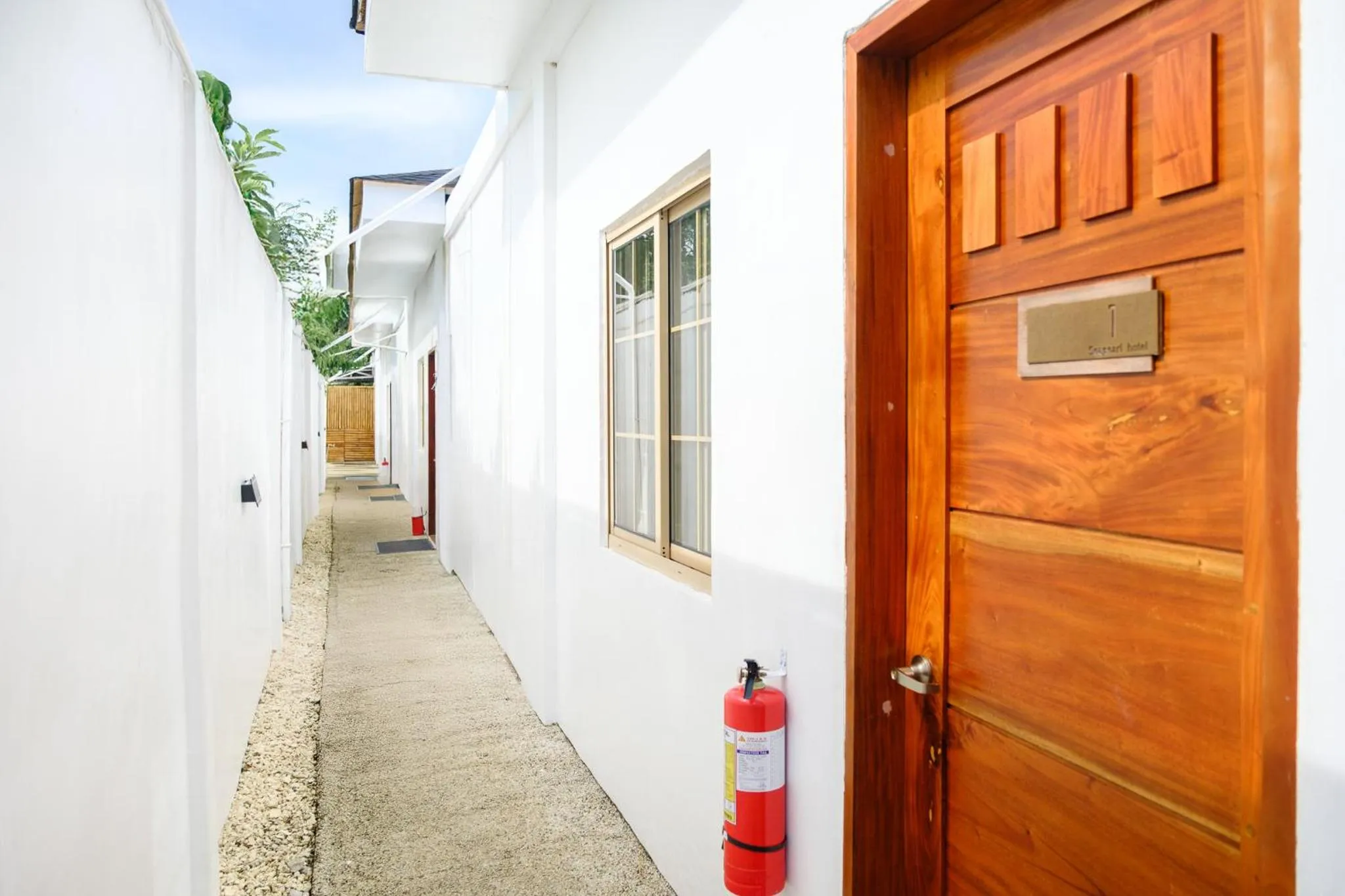 Property building in Seapearl of Alona