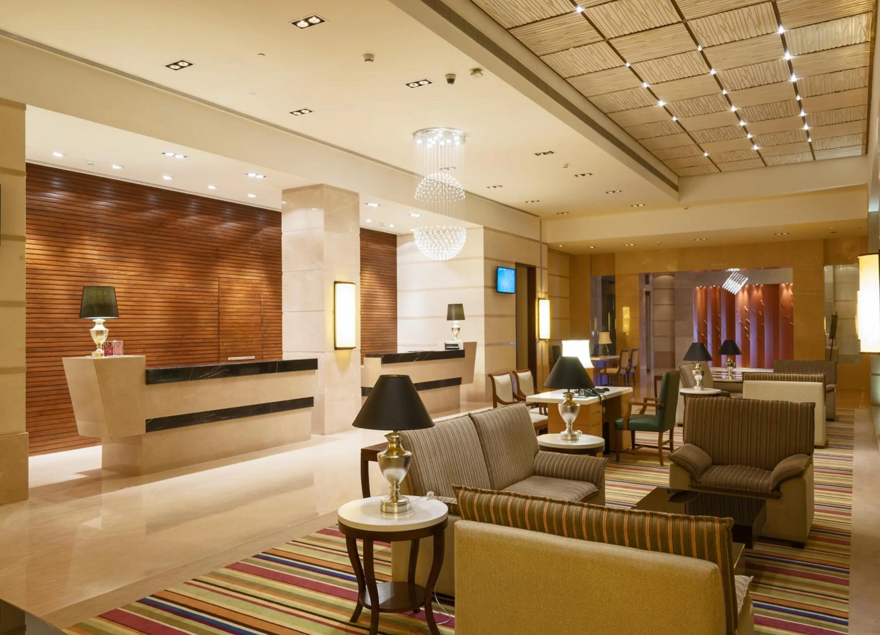 Lobby or reception in Balaji Sarovar Premiere