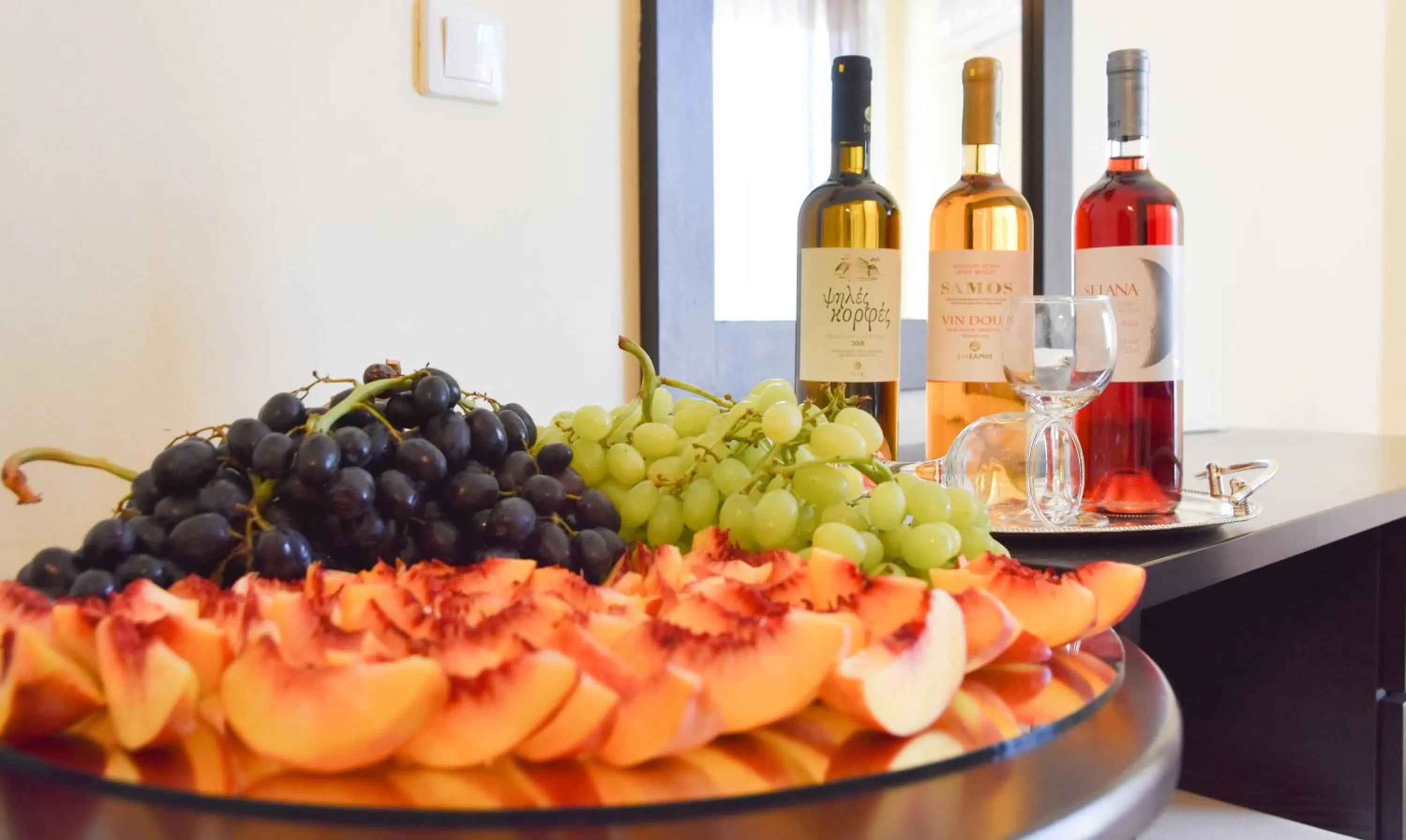 Food and drinks in Merope Hotel