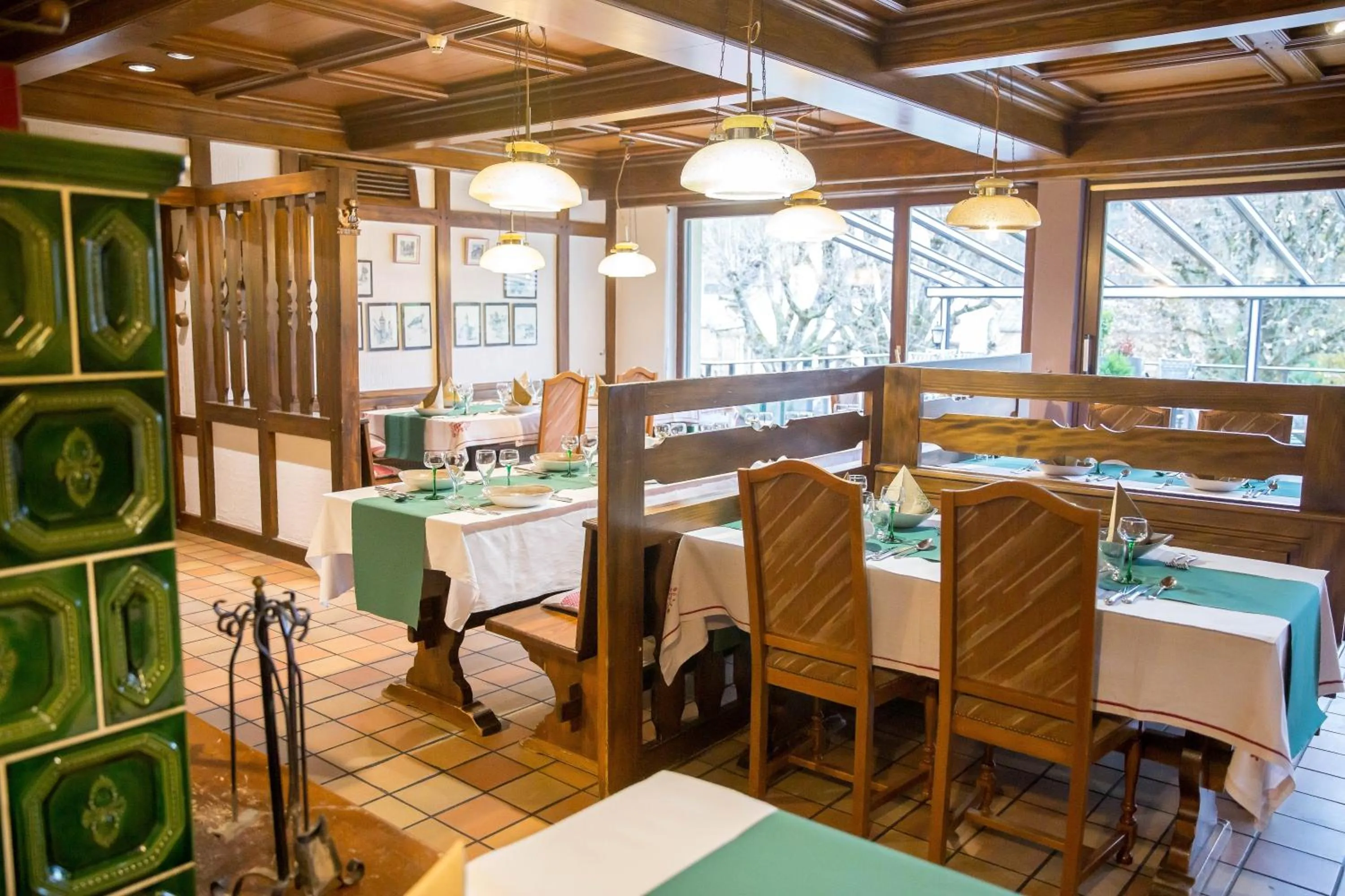 Restaurant/places to eat in Le Freudeneck