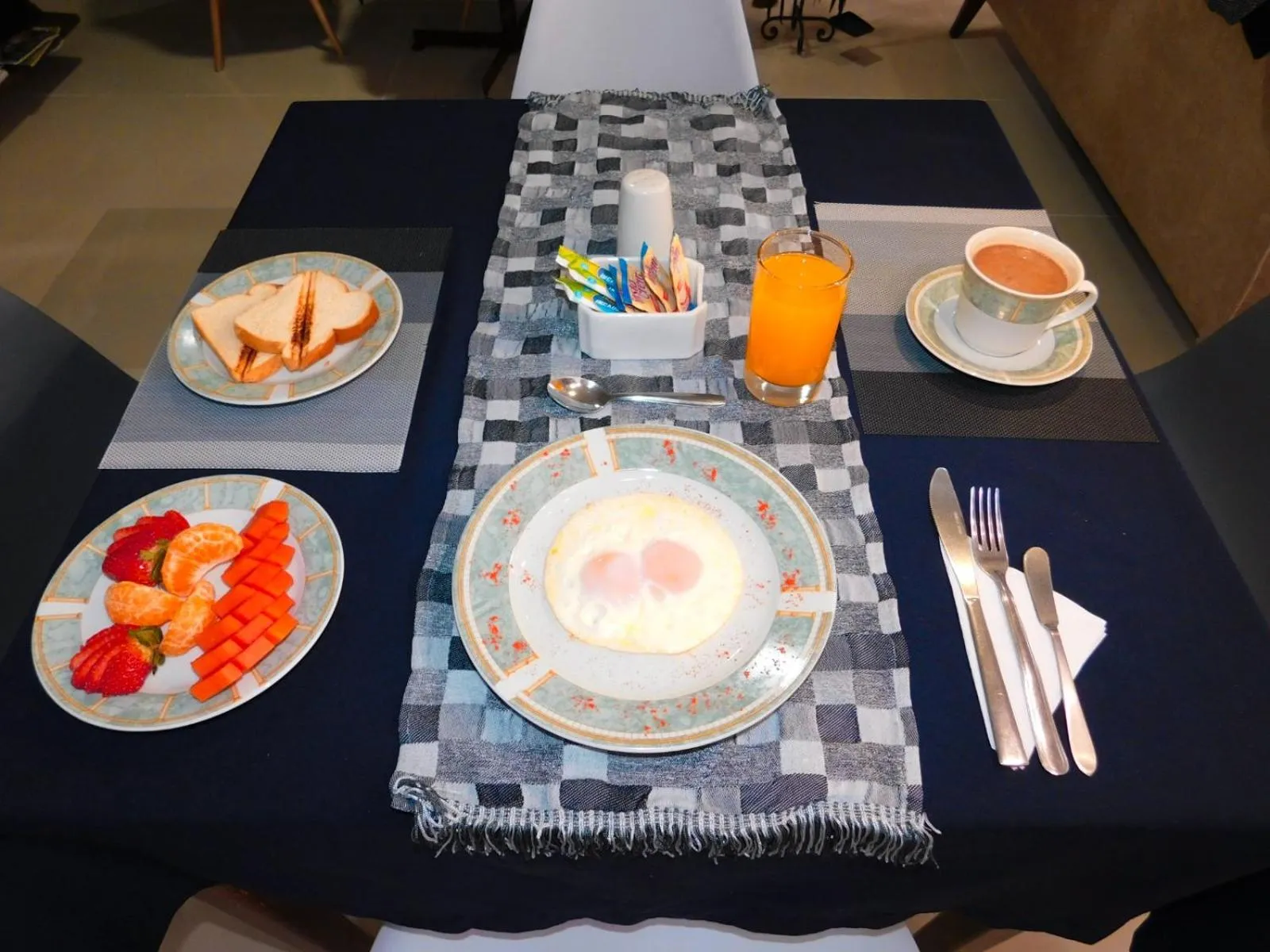 Breakfast in Hotel Casa Navi