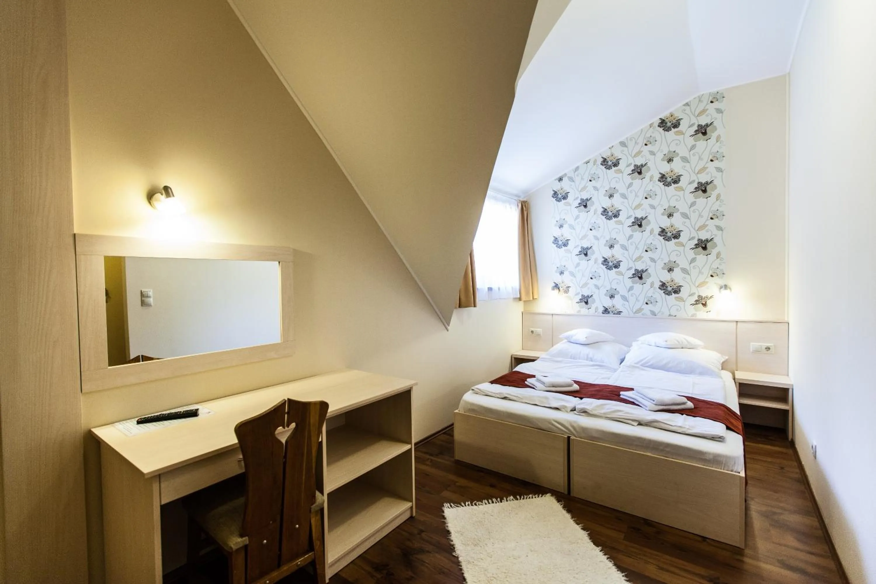 Bedroom, Bed in Piroska Csárda és Panzió