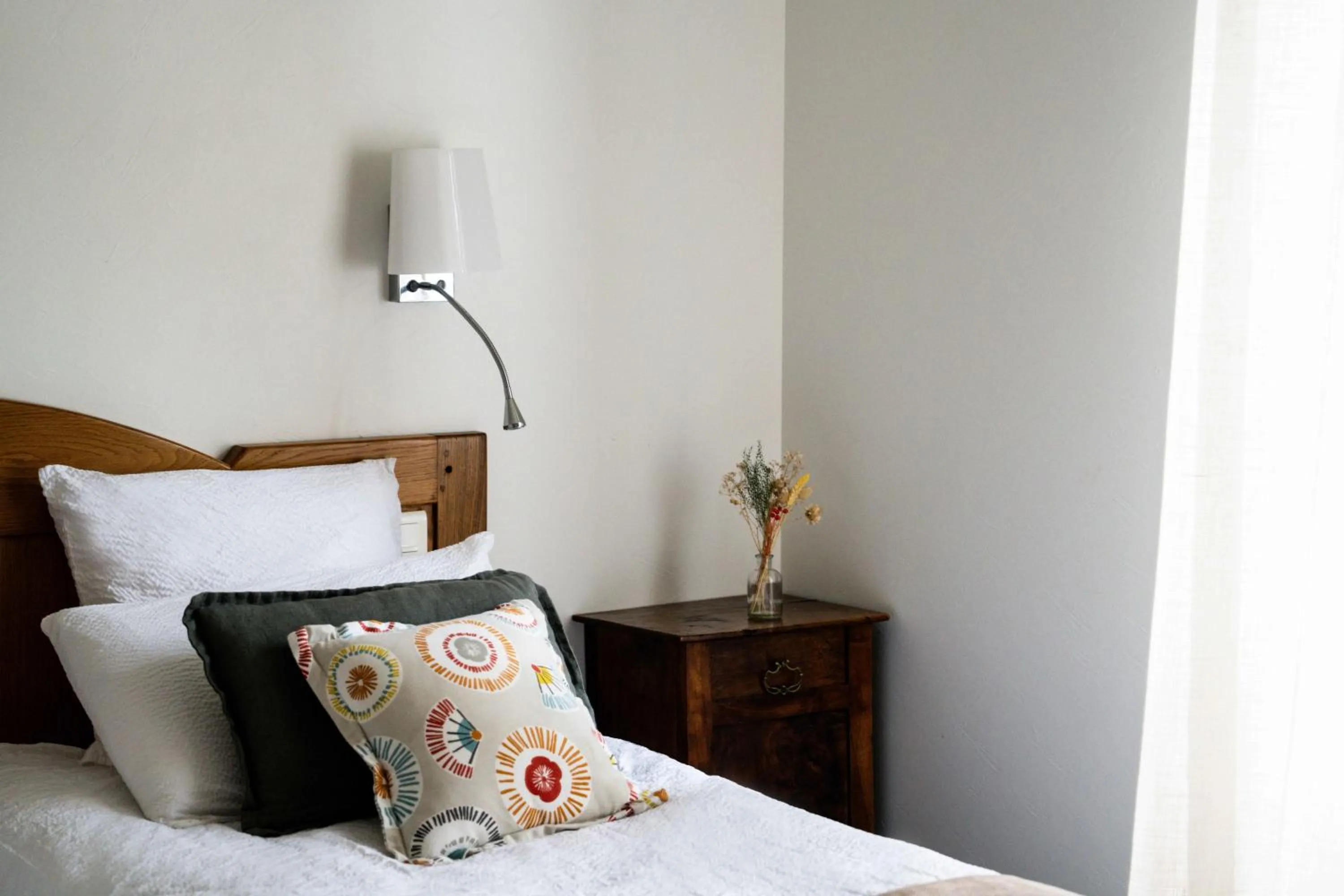 Bedroom, Bed in Logis Hôtel Etchemaïté
