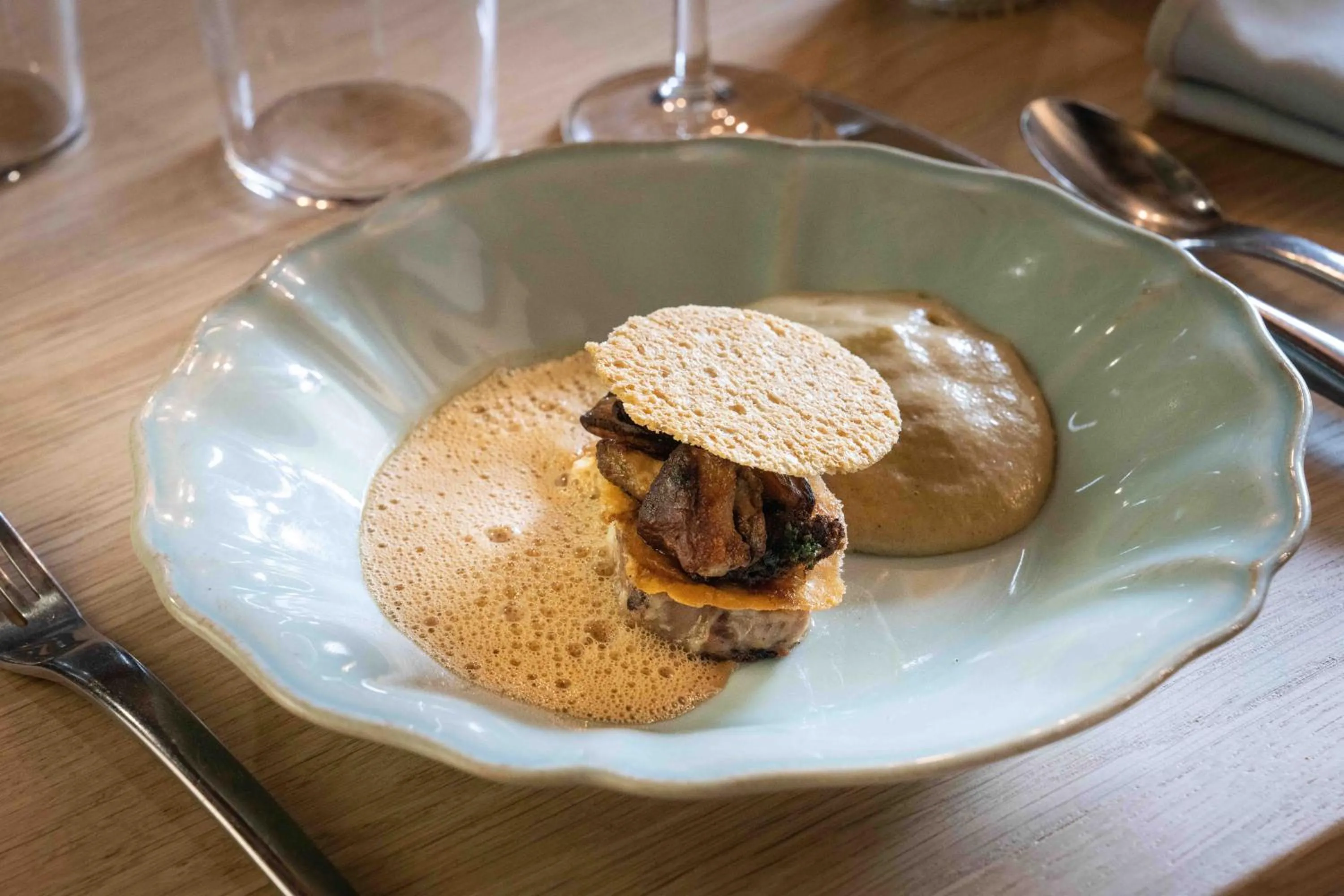 Food and drinks in Logis Hôtel Etchemaïté