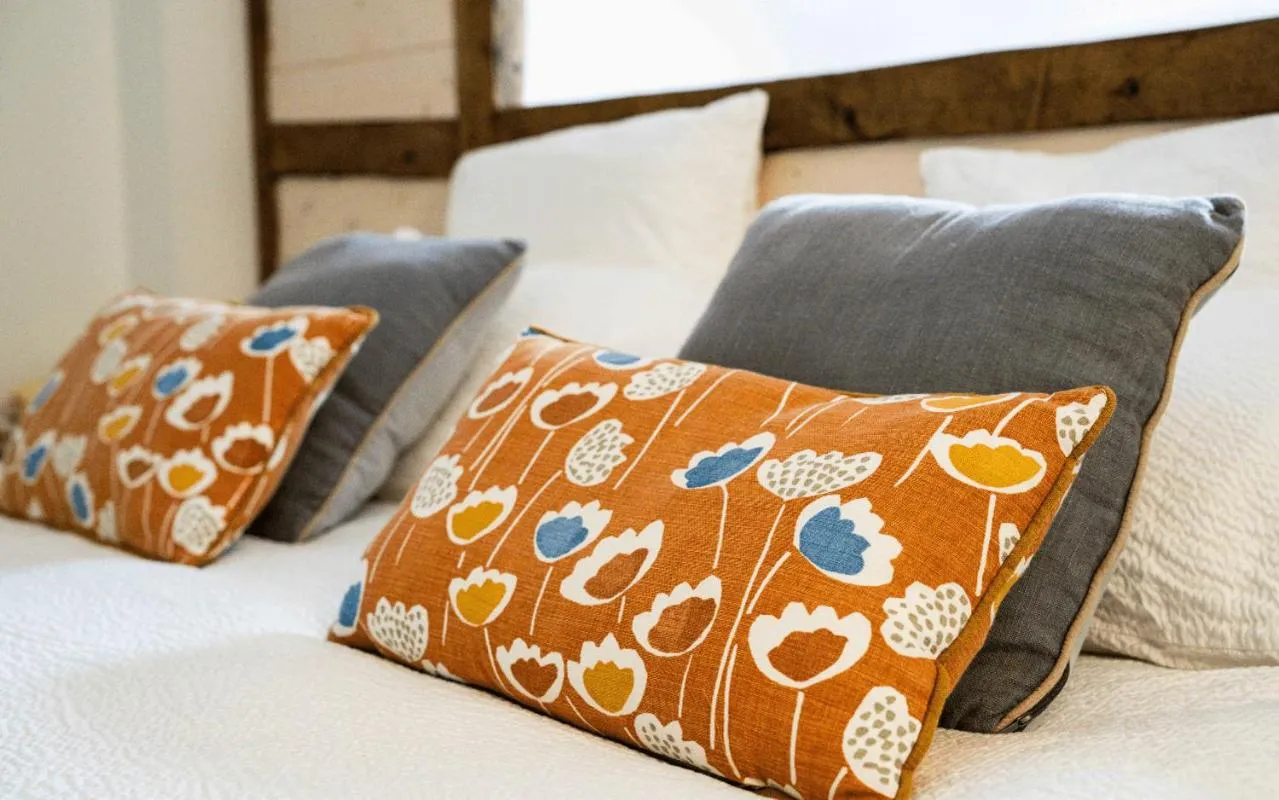 Bed in Logis Hôtel Etchemaïté