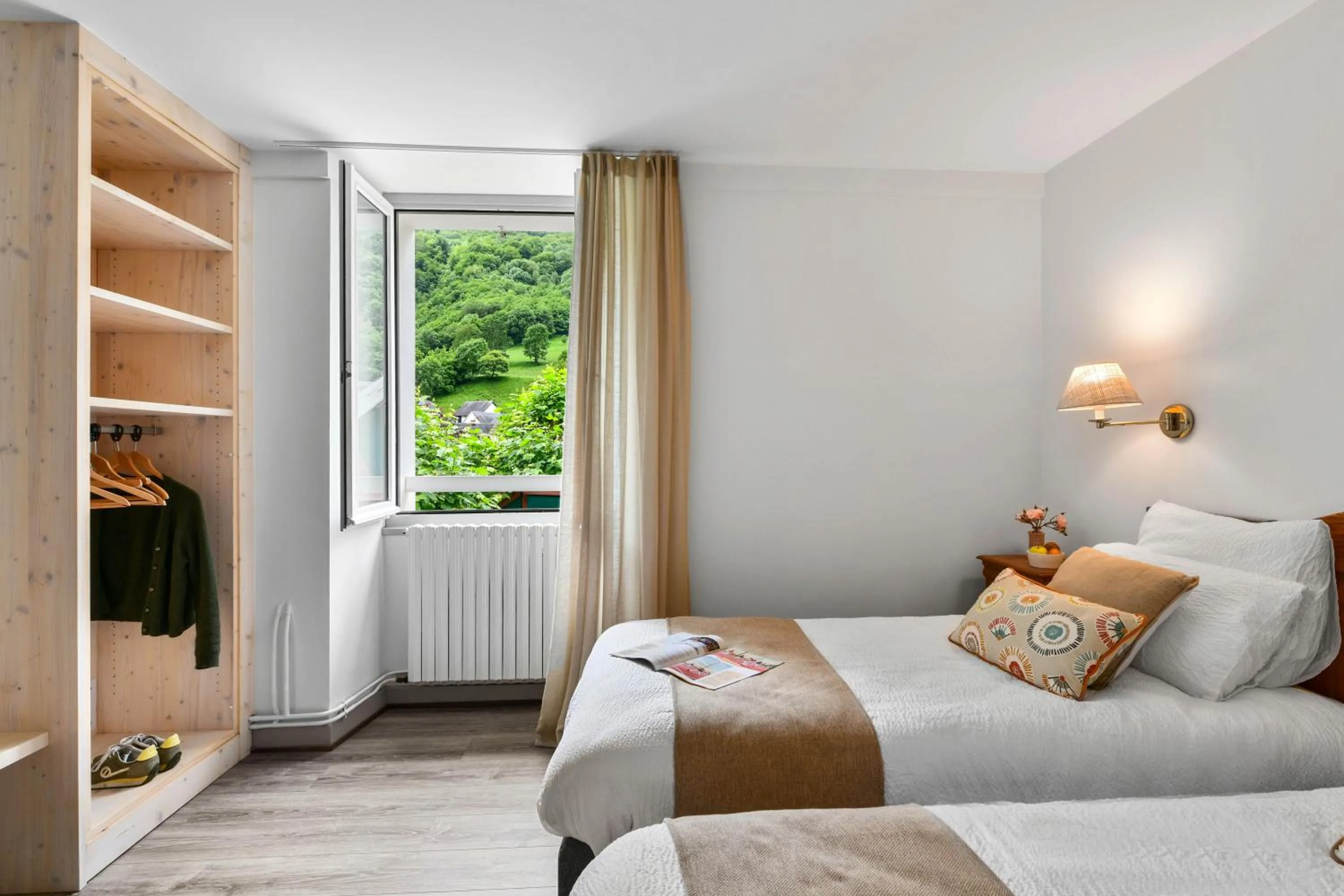 Bedroom, Bed in Logis Hôtel Etchemaïté